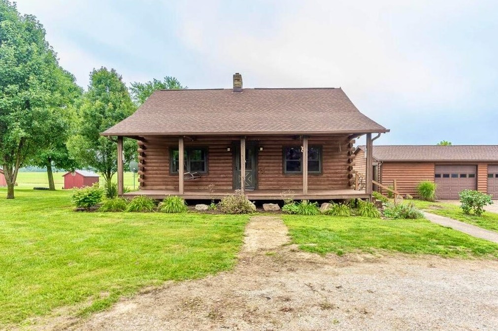 17679 Murray Rd, Mount Vernon, OH 43050