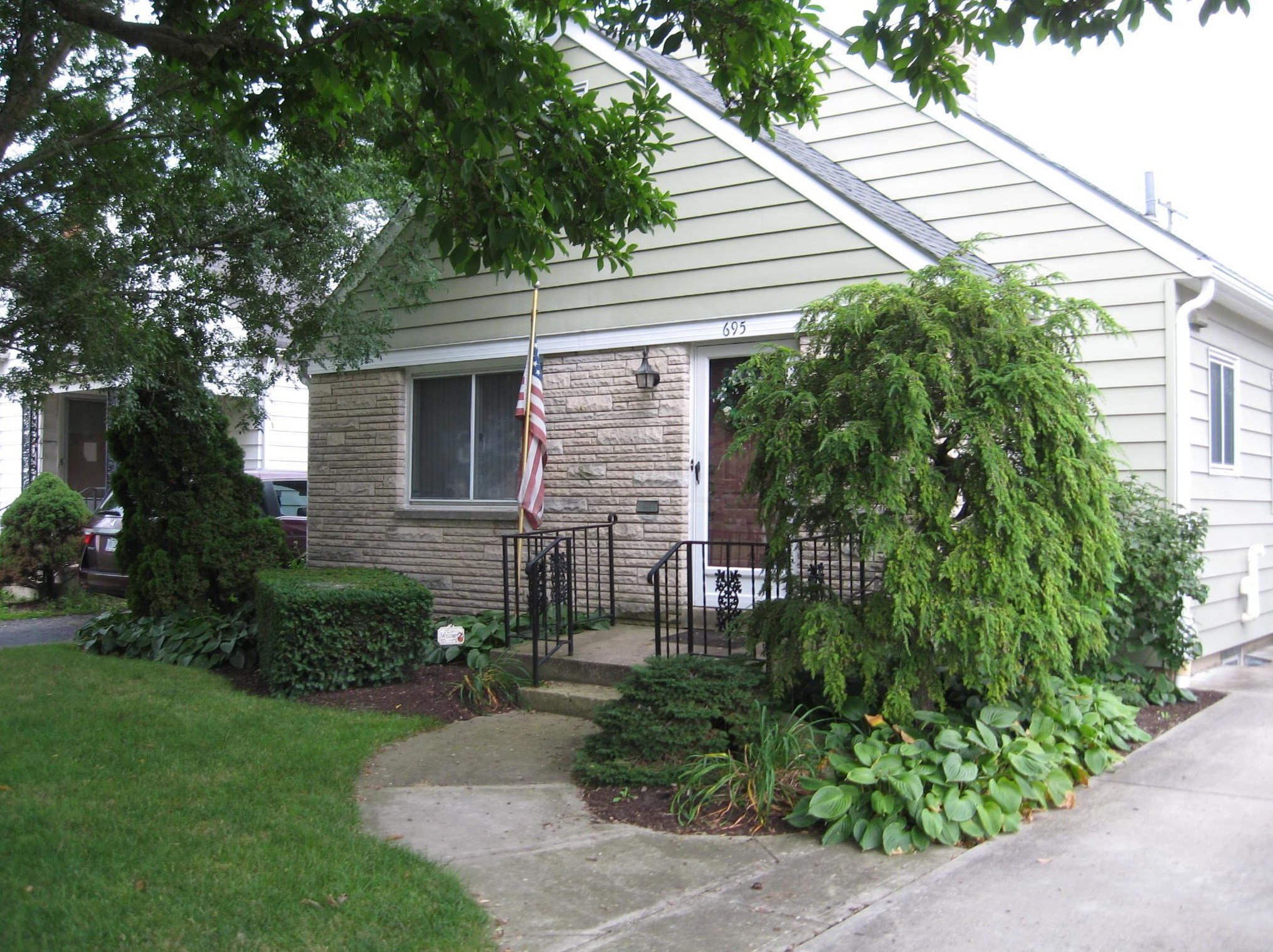 695 Binns Blvd, Columbus, OH 43204-2345