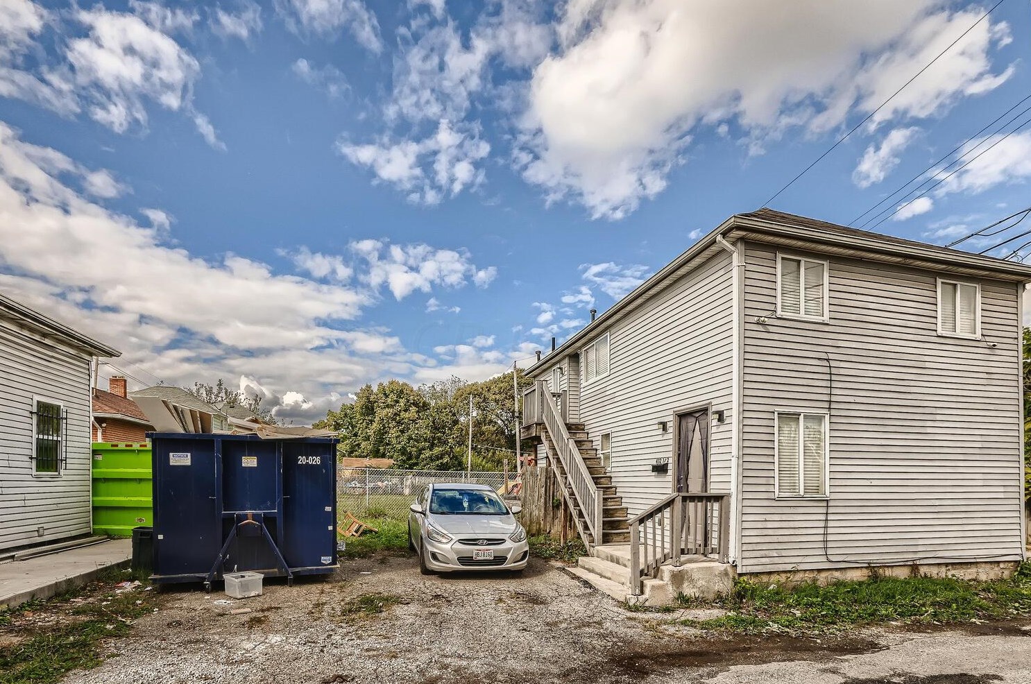 432 Highland Ave, Columbus OH 43204-3445 exterior