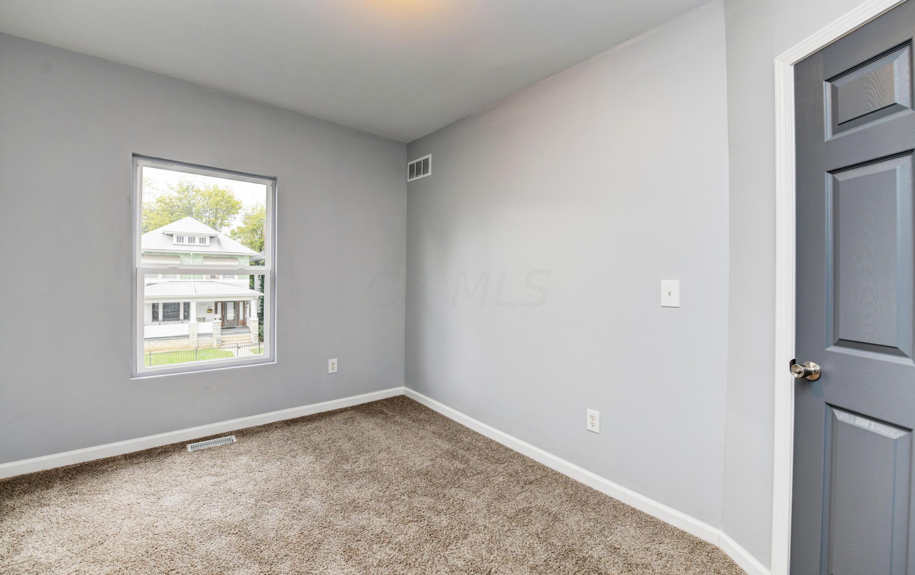 58 Terrace Ave, Columbus OH  43204-3731 exterior