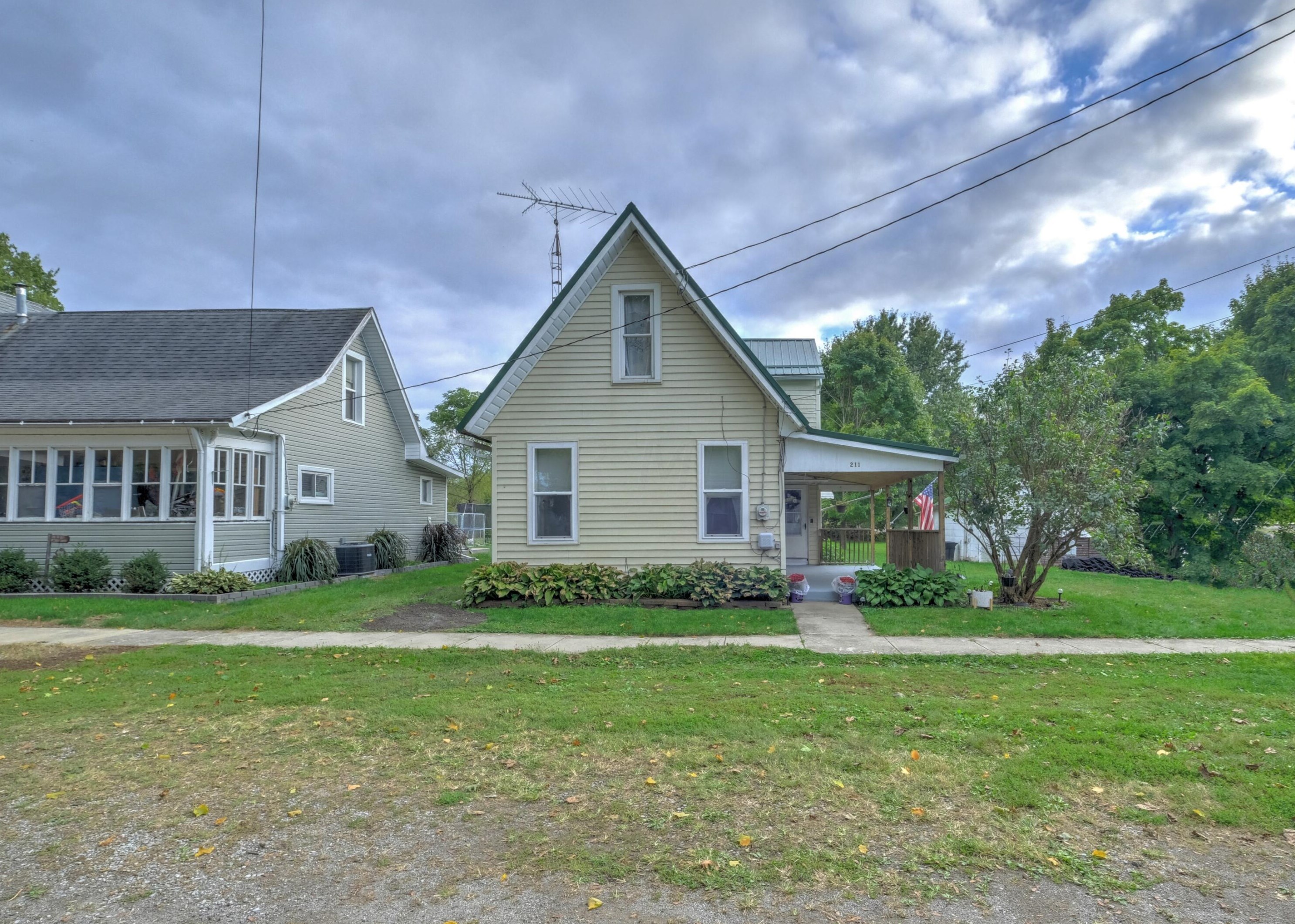 211 Cook St, Wyandot, OH 44849