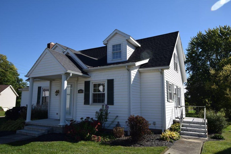 221 Springfield St, Saint Paris, OH 43072-7707