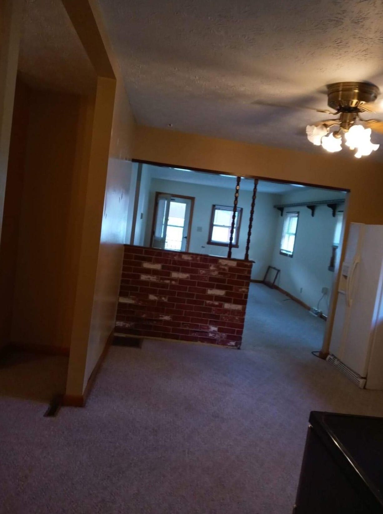 140 Arney Ave, Lancaster, OH 43130-3501