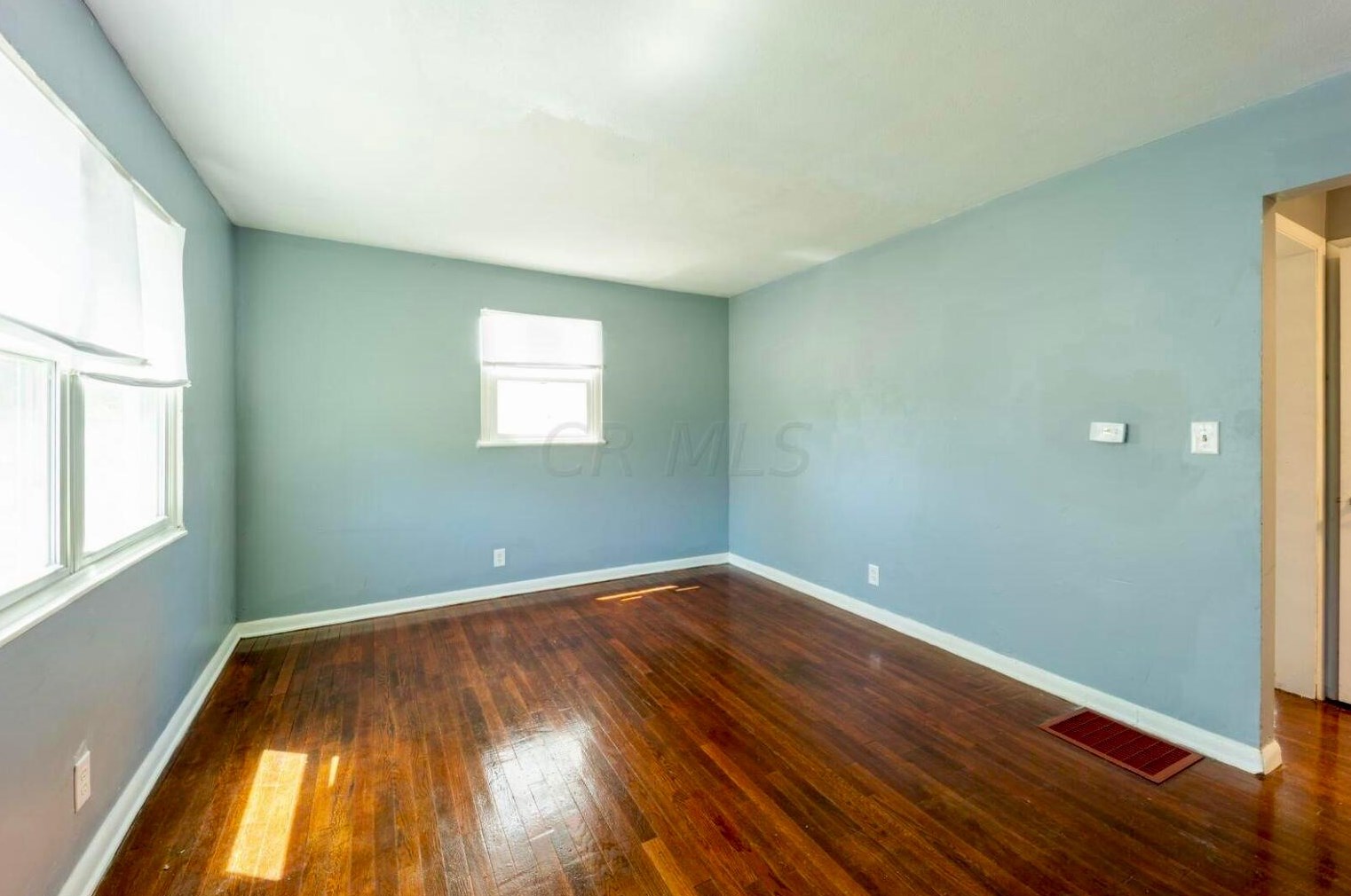 1490 24 Ave, Columbus OH 43211-2543 exterior