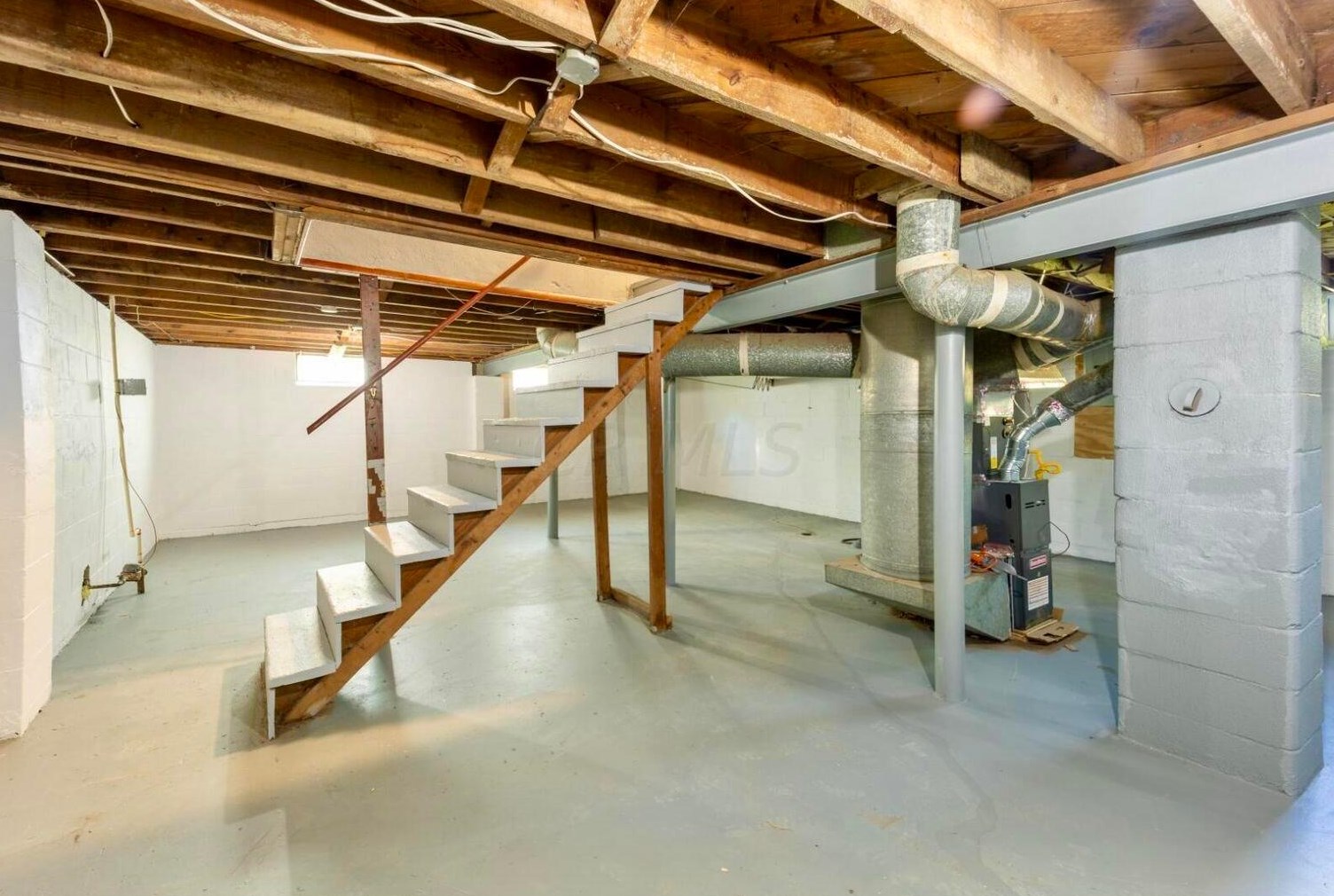 1490 24 Ave, Columbus OH 43211-2543 exterior