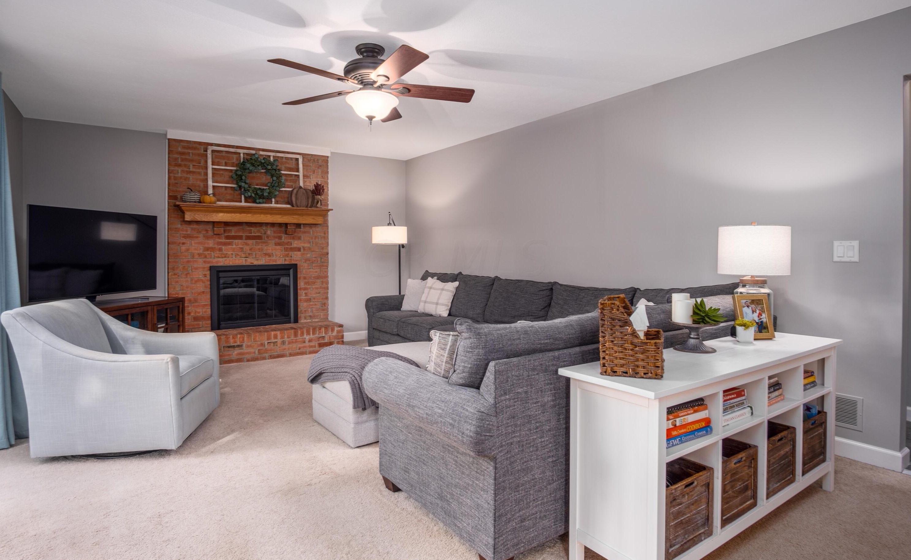 3769 Stonesthrow Ln, Hilliard, OH 43026-5748