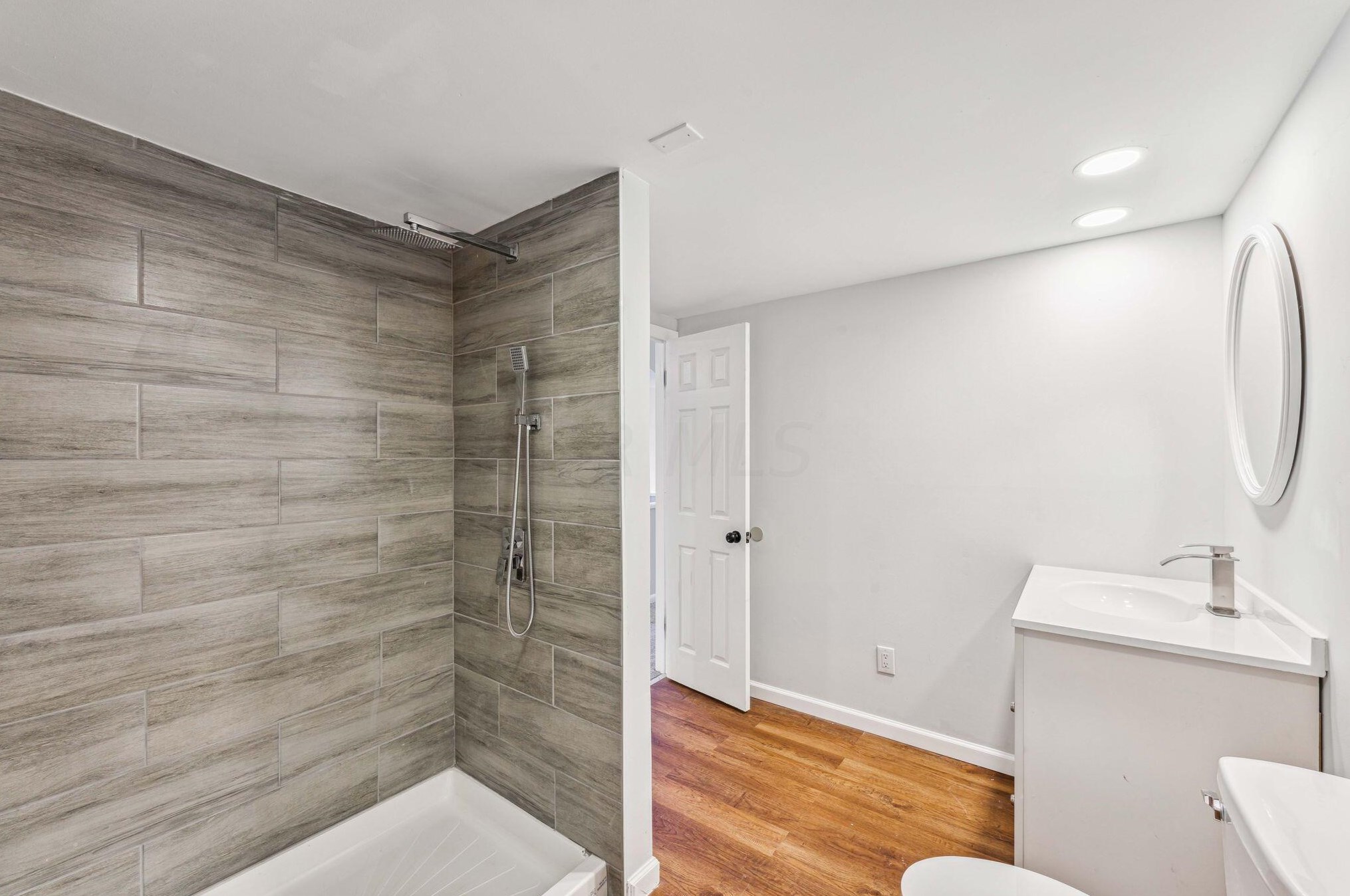 1403 Republic Ave, Columbus OH 43211-1422 exterior