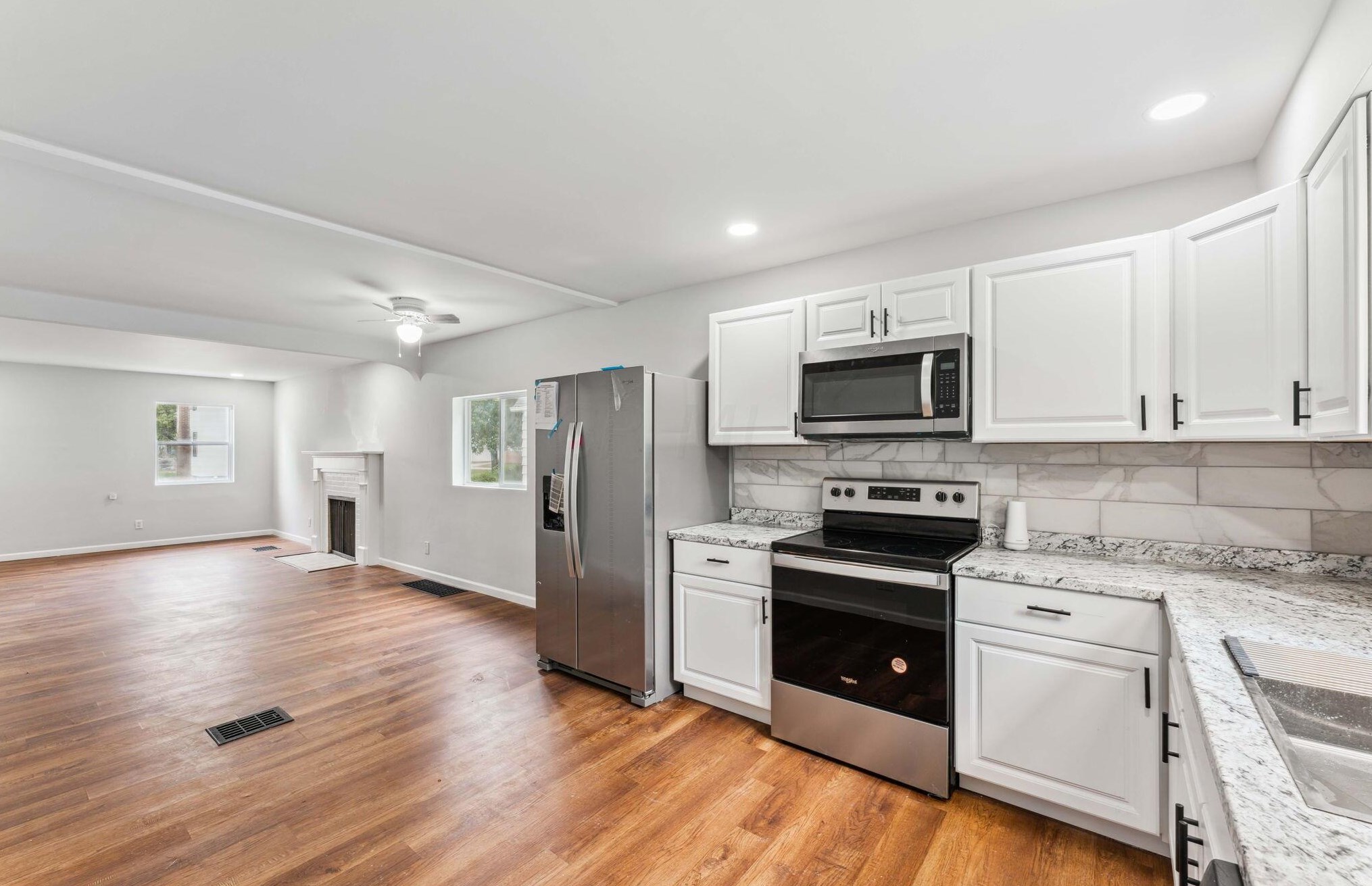 1403 Republic Ave, Columbus OH 43211-1422 exterior