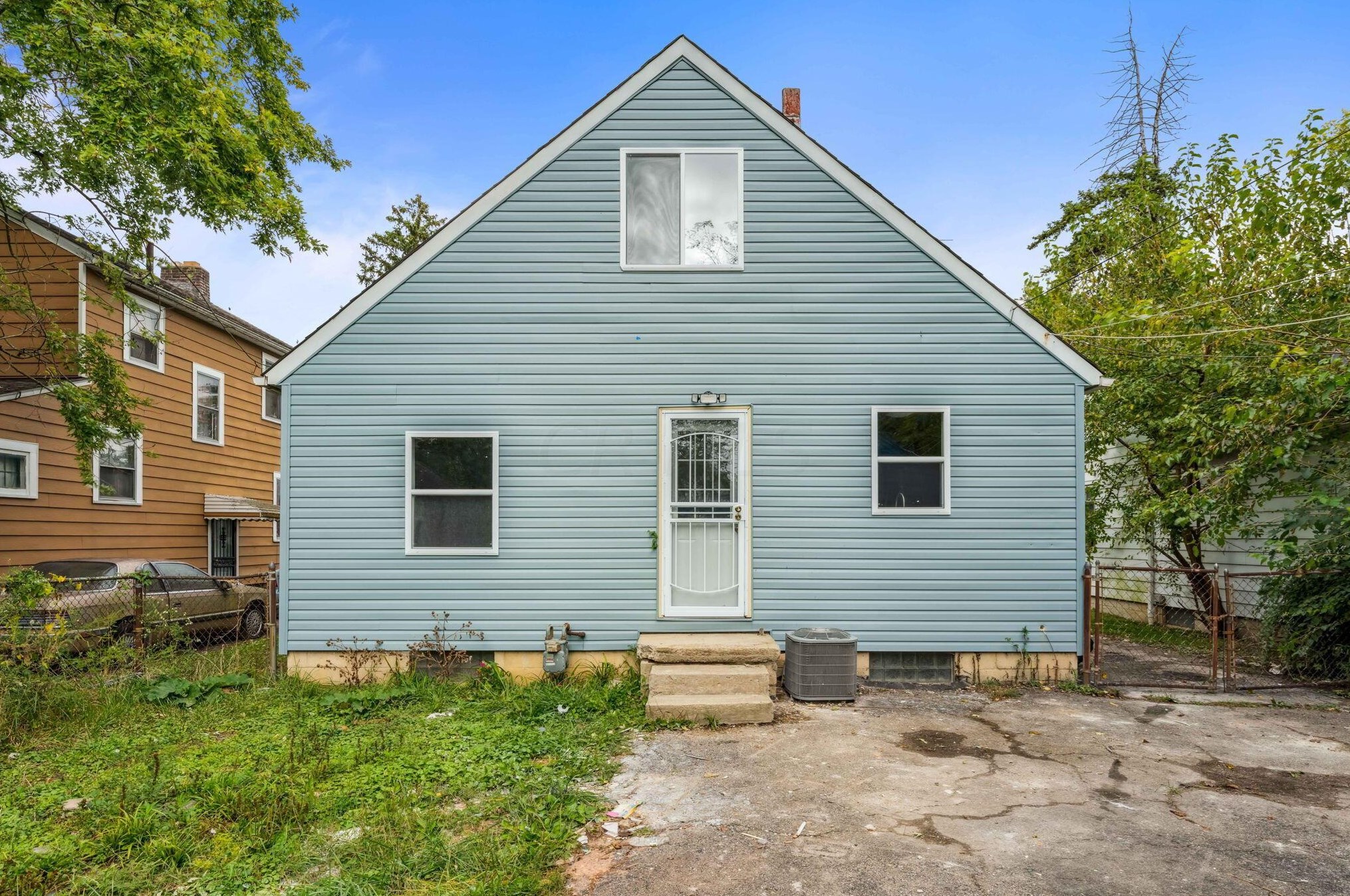 1403 Republic Ave, Columbus OH 43211-1422 exterior