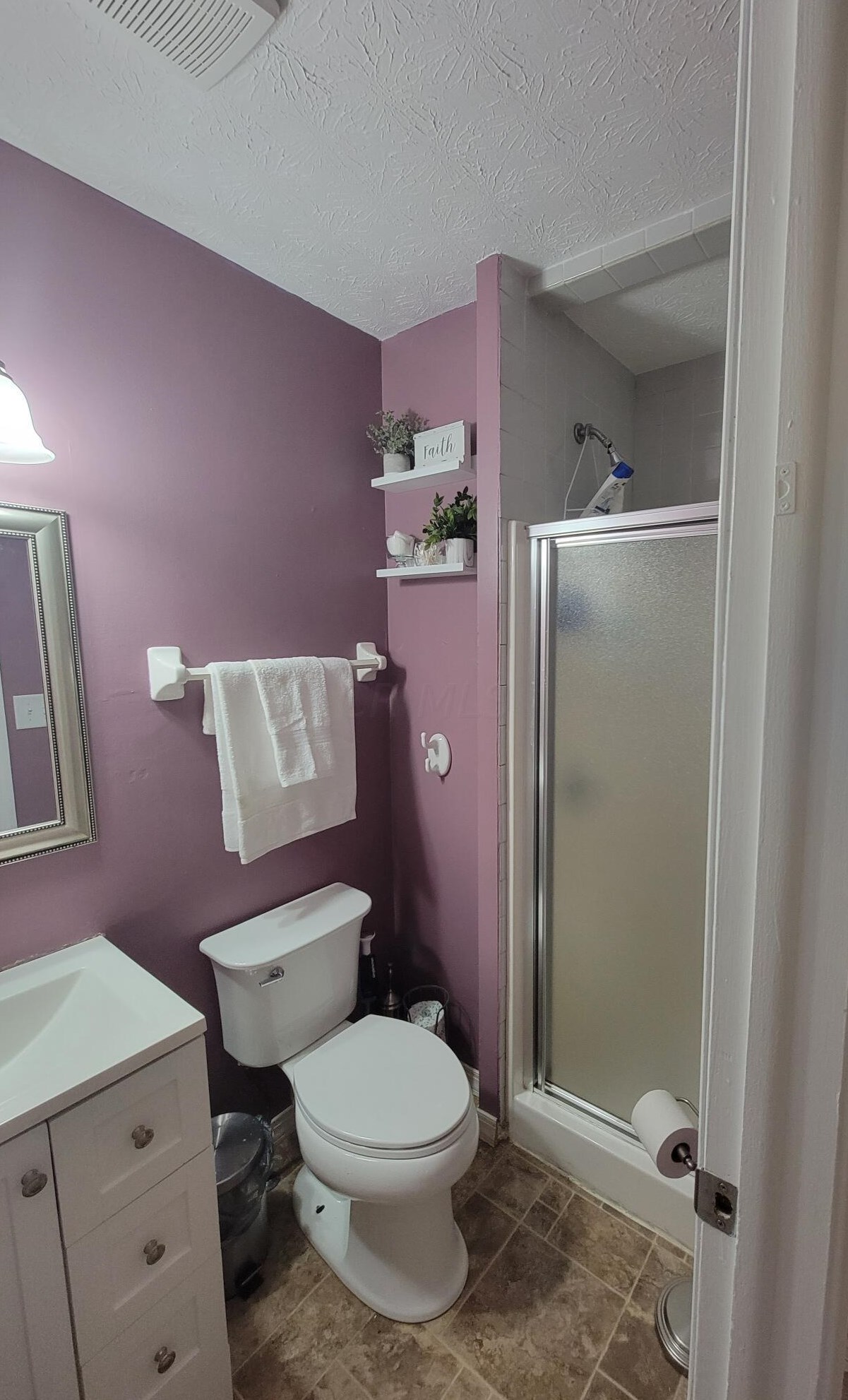 2640 Millrace Dr, Columbus OH 43207-4625 exterior