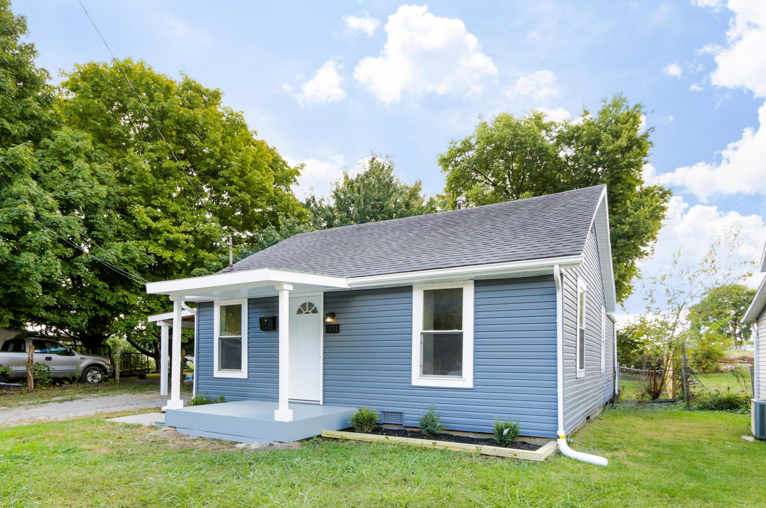 351 Barnes Ave, Circleville, OH 43113-2003