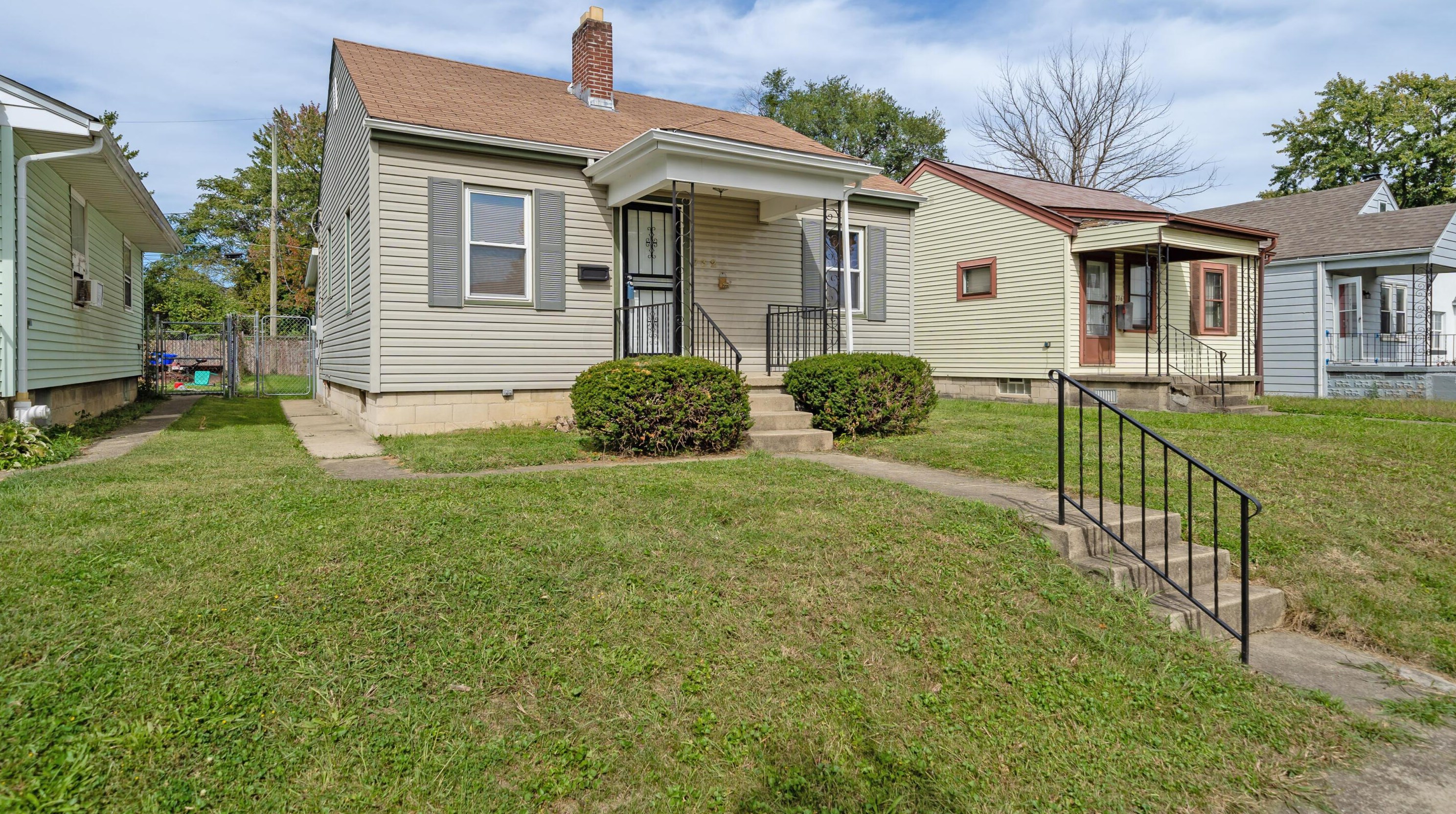 732 Gates St, Columbus, OH 43206-2953