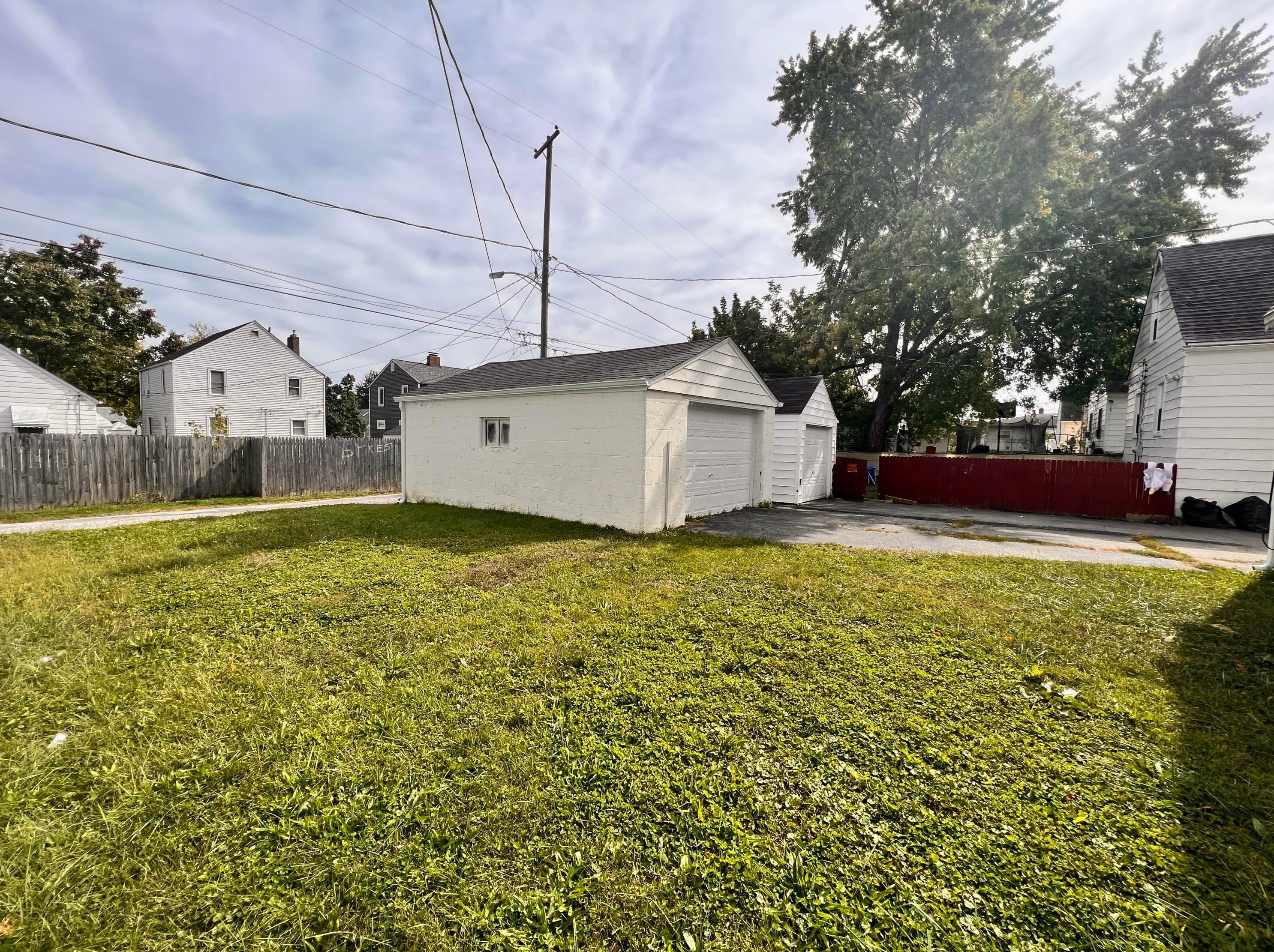 800 Wiltshire Rd, Columbus OH 43204-2338 exterior