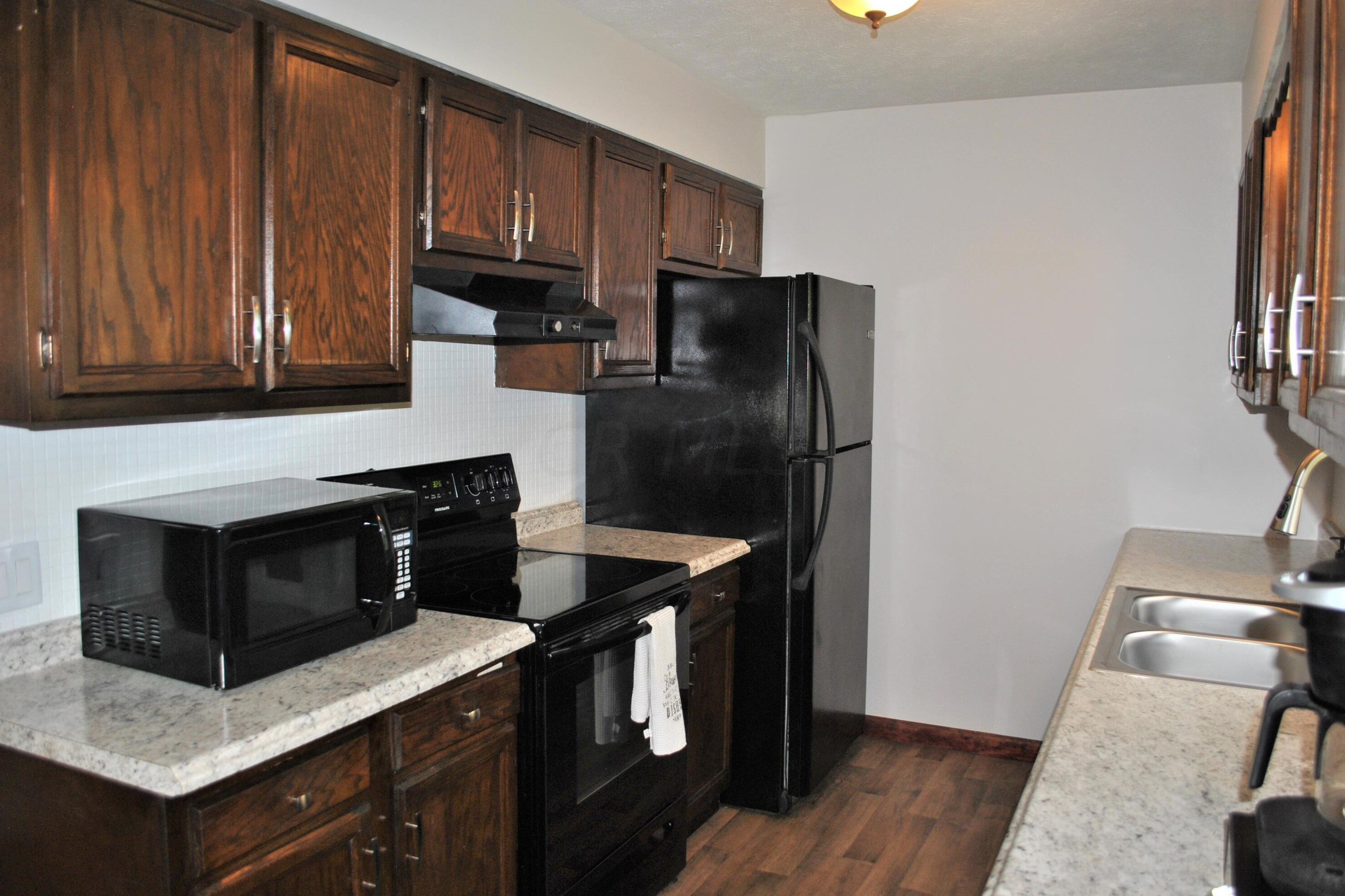 417 Reese Ave, Lancaster OH 43130-4512 exterior