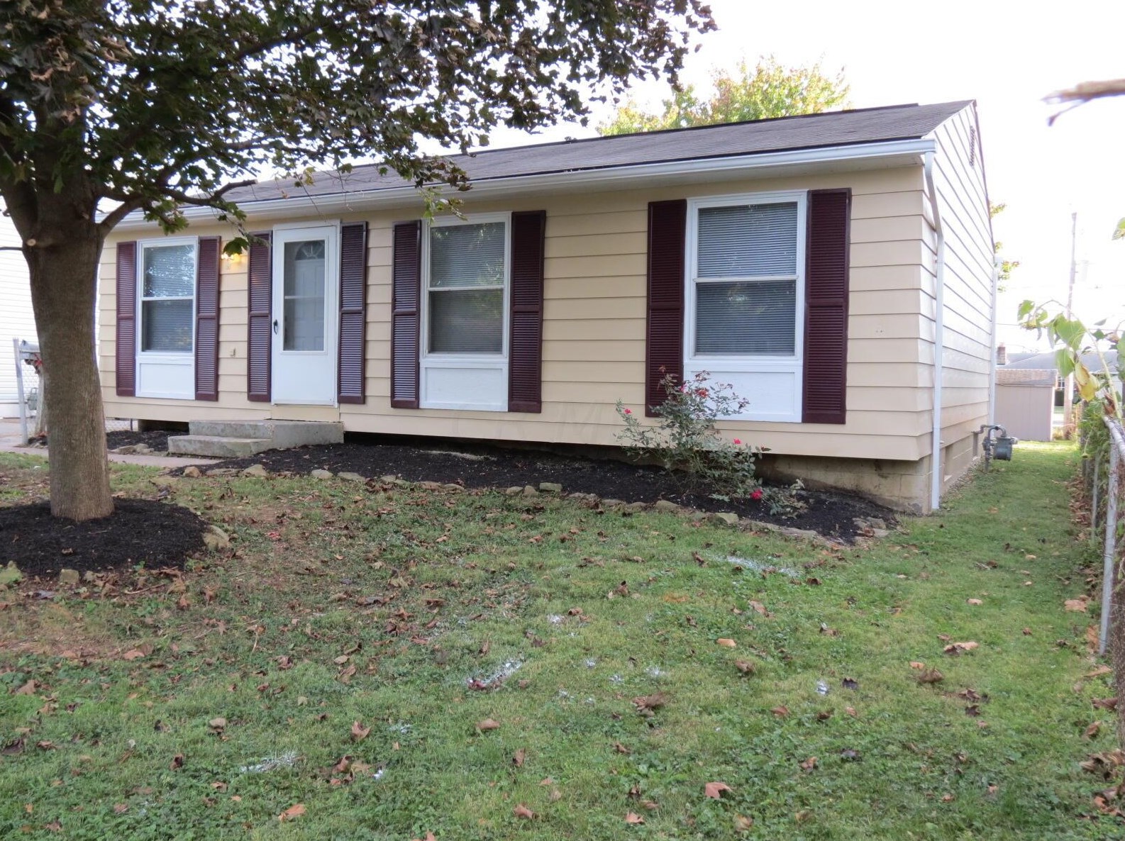 691 Redford Ave, Columbus, OH 43207-4701