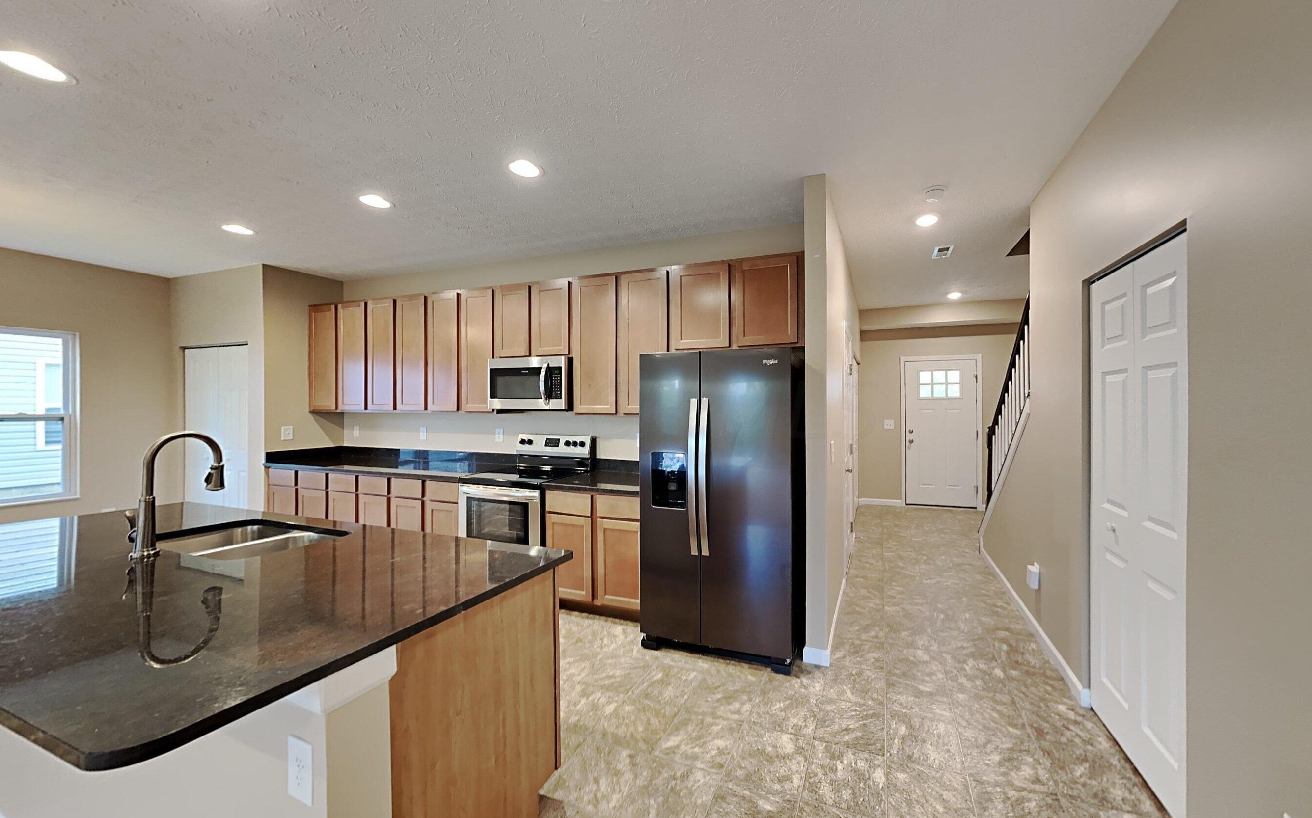 4375 Coble Glen Ln, Cnl Wnchstr, OH 43110