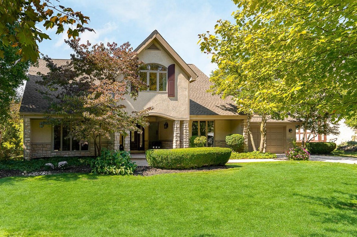 4605 Lanercost Way, Columbus, OH 43220-2916