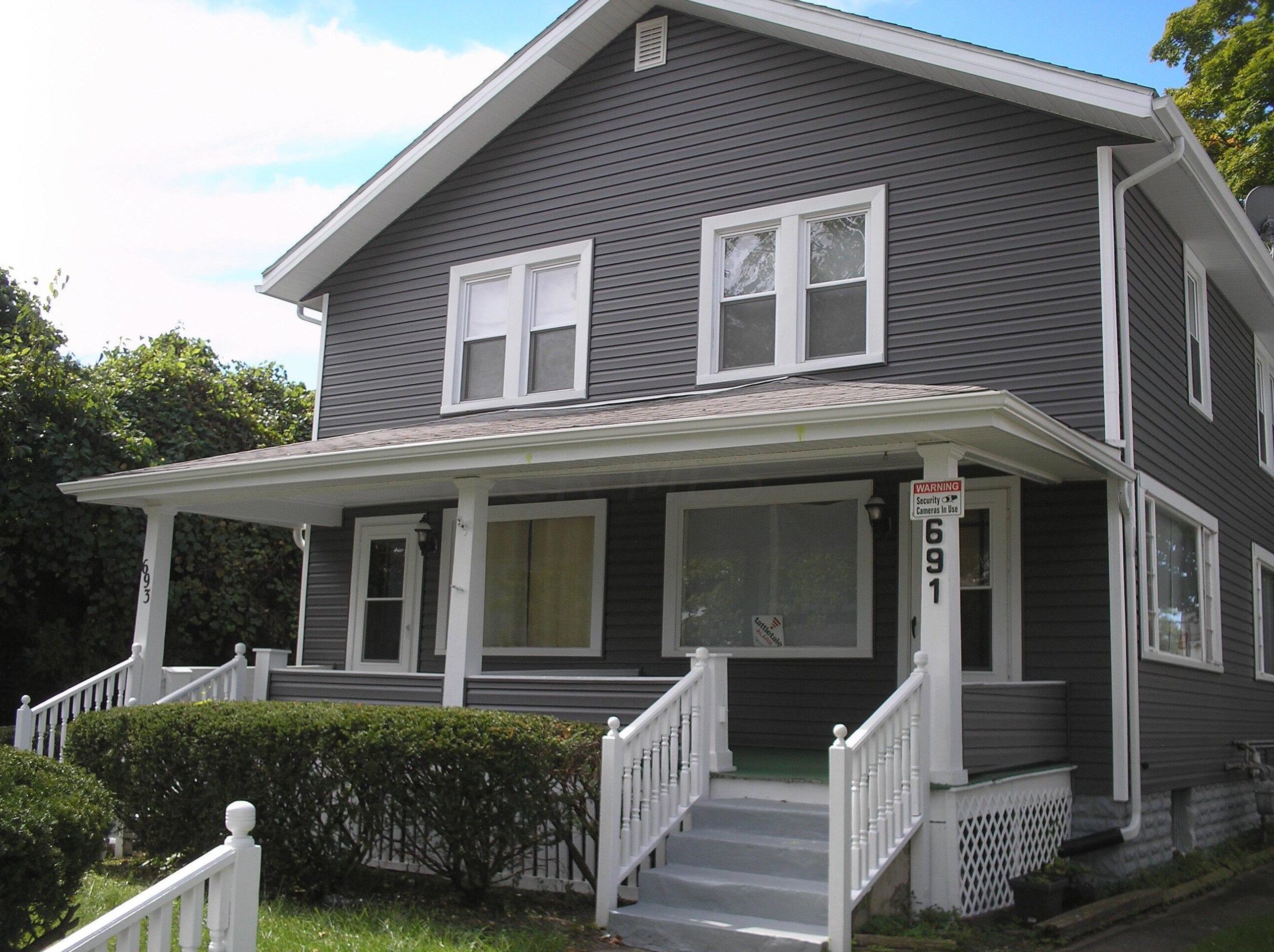 691 Terrace Ave, Columbus, OH 43204-2925