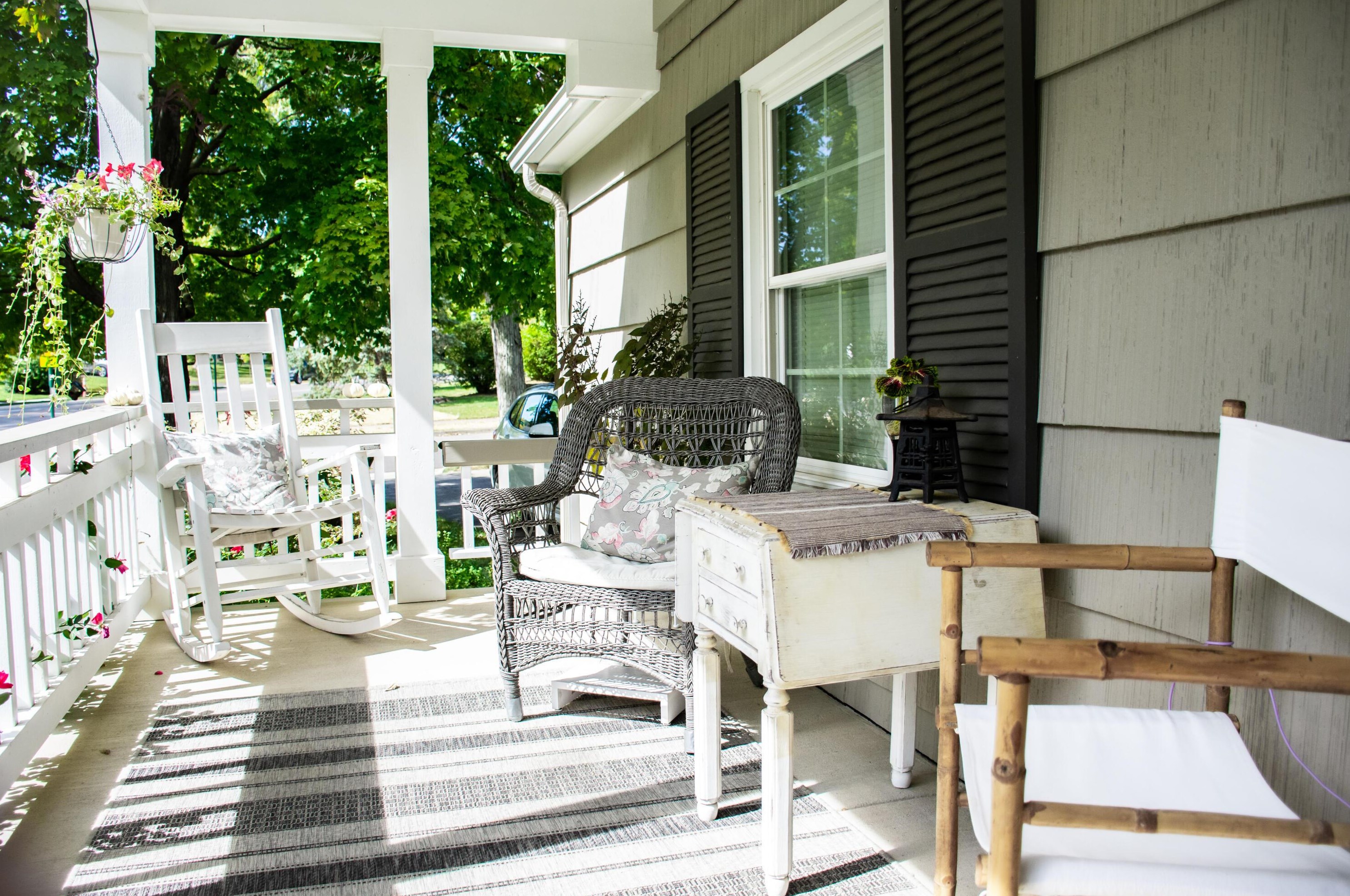 2276 Blvd, Columbus OH 43221-2909 exterior