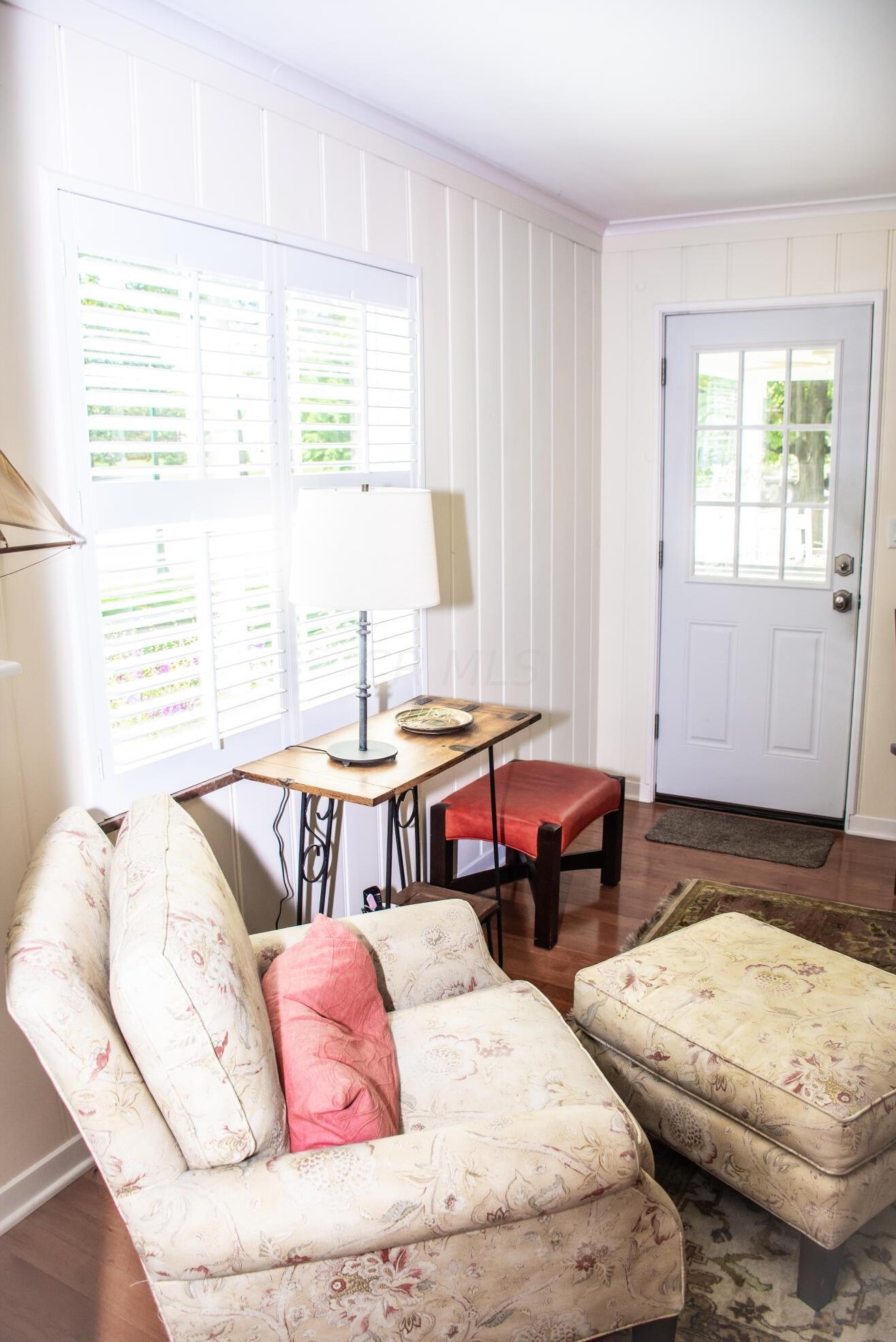 2276 Blvd, Columbus OH 43221-2909 exterior