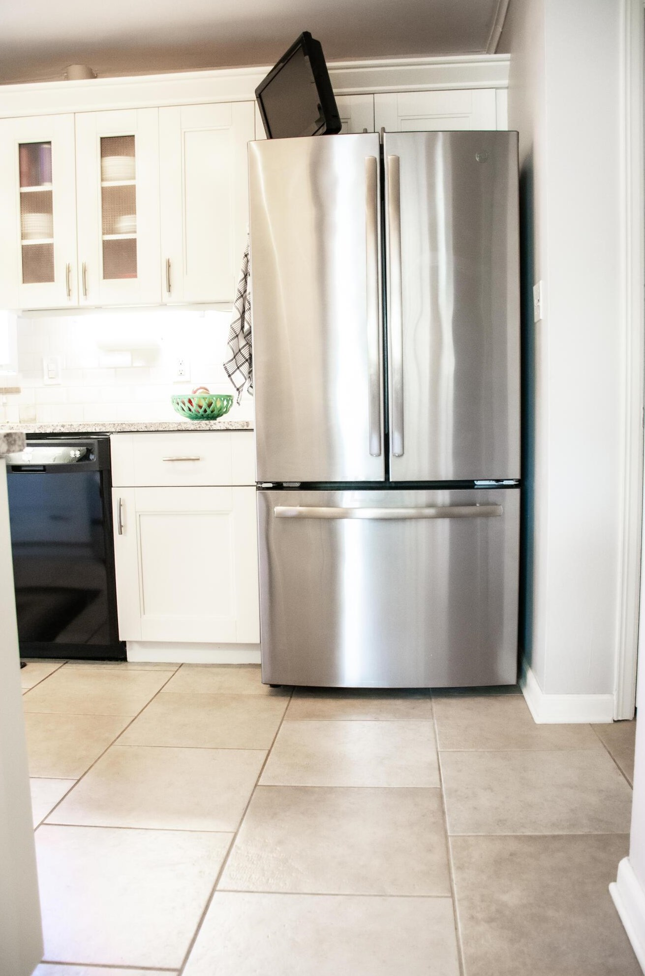 2276 Blvd, Columbus OH 43221-2909 exterior