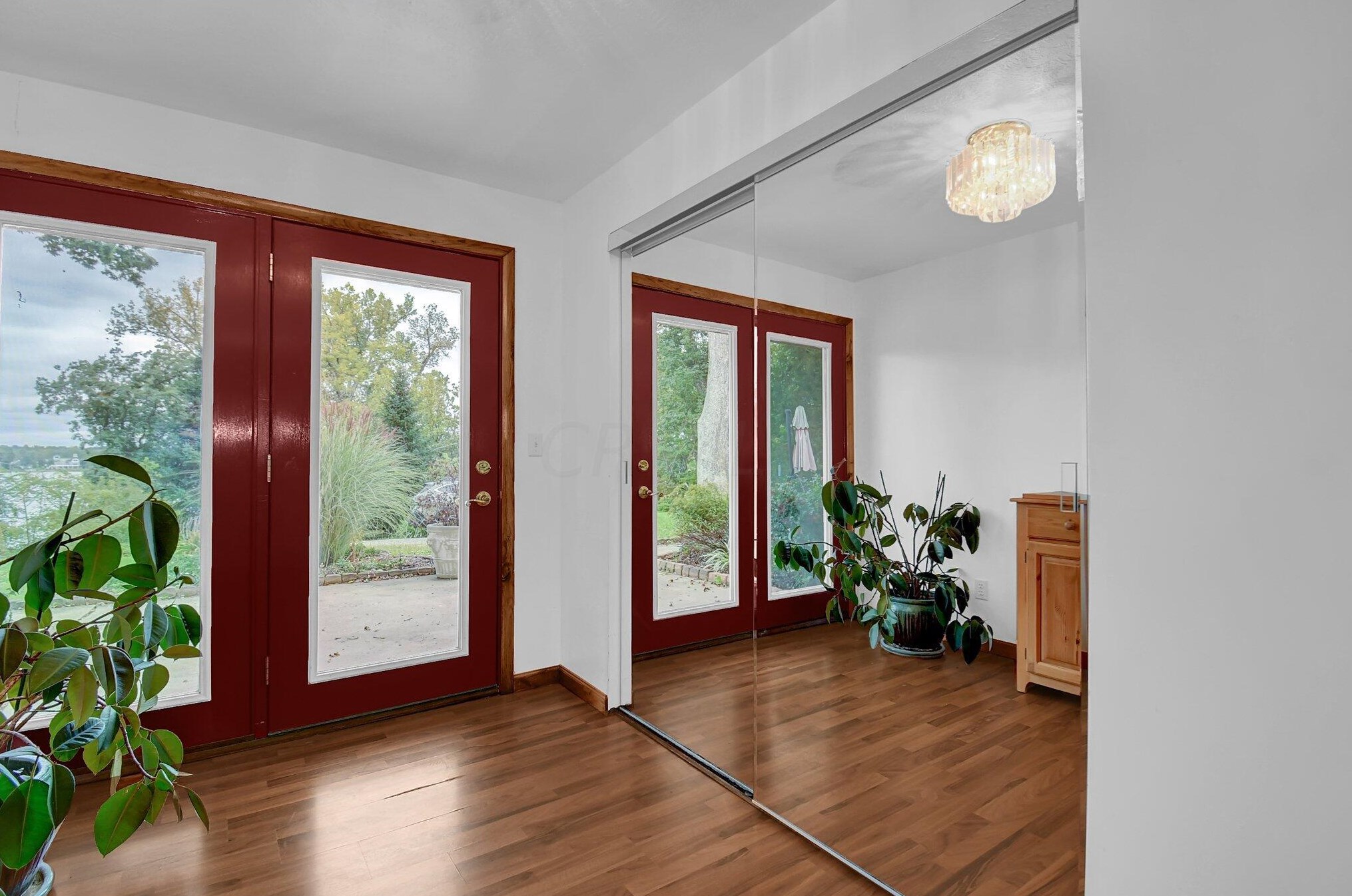 400 Avon Pl, Thornville, OH 43076