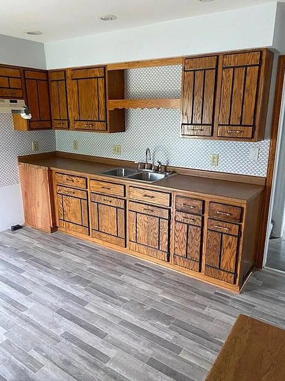 823 Pierce Ave, Lancaster, OH 43130-2336