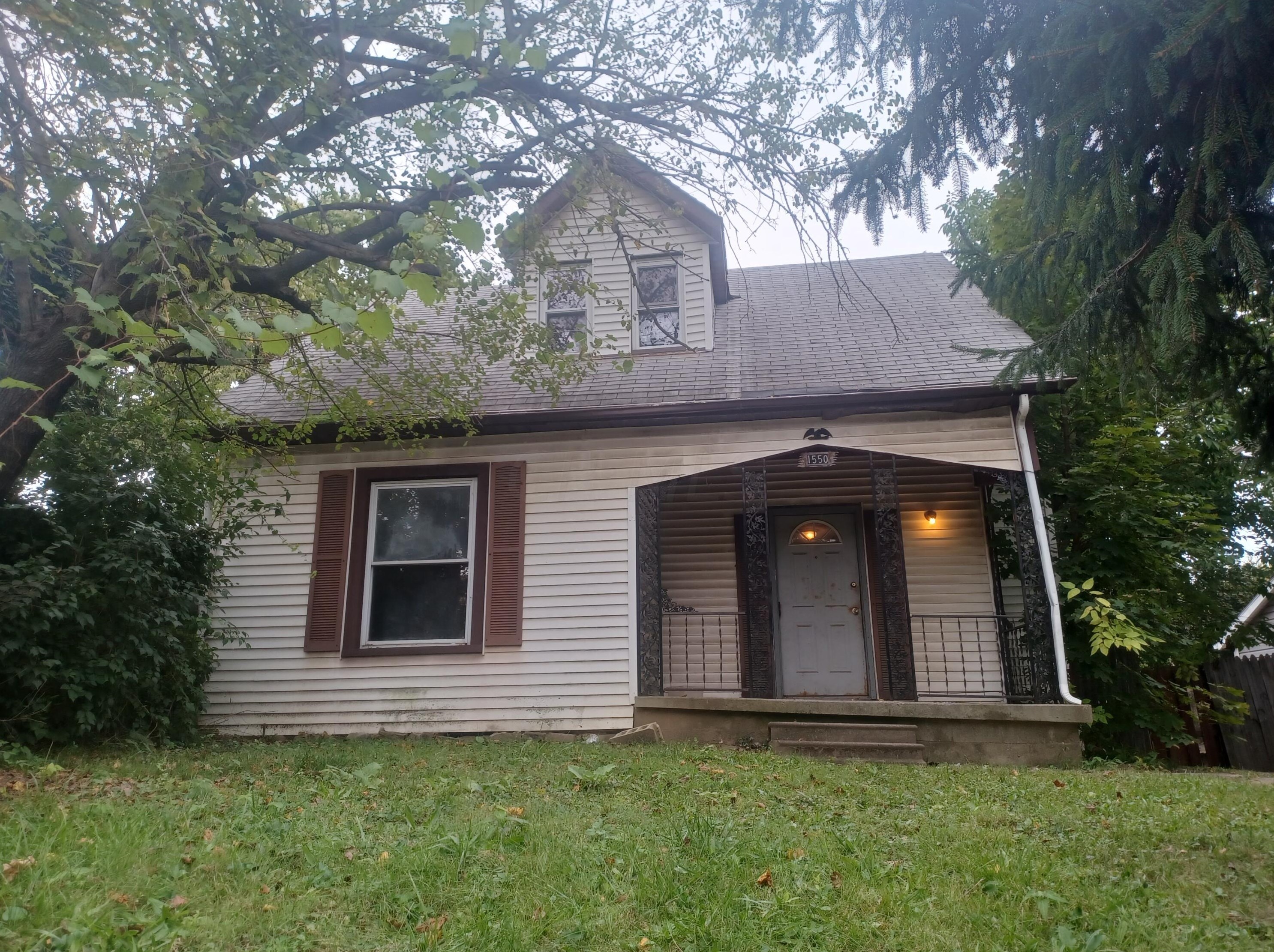 1550 Walsh Ave, Columbus, OH 43223-1938