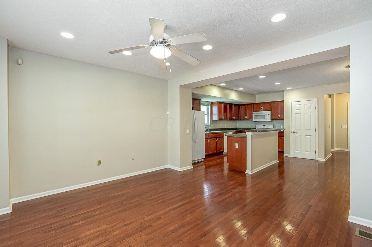 1413 Blake Ave, Columbus, OH 43211-2242