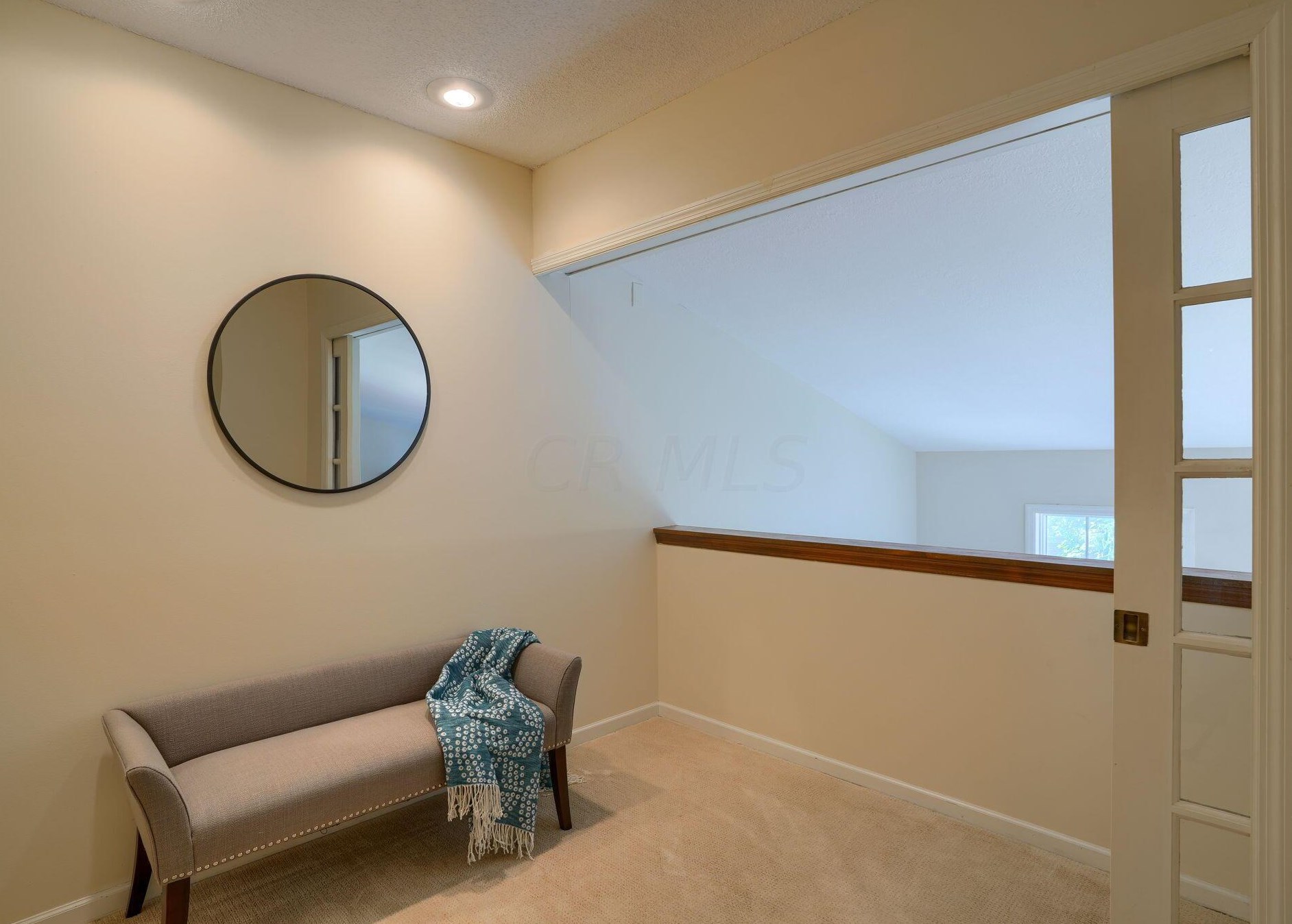 2207 Sandston Rd, Columbus OH 43220-5405 exterior