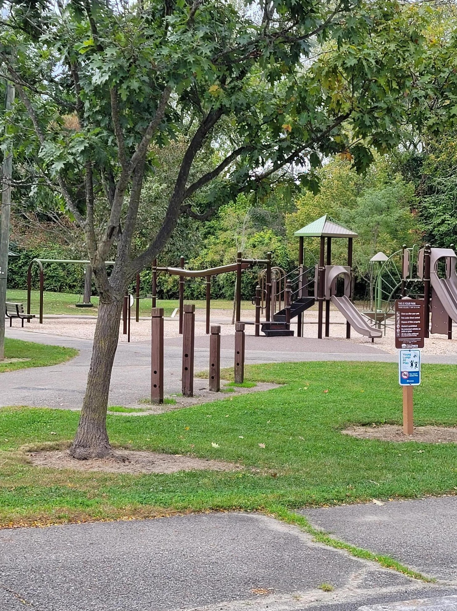 3077 Jersey Dr, Columbus OH  43204-2160 exterior