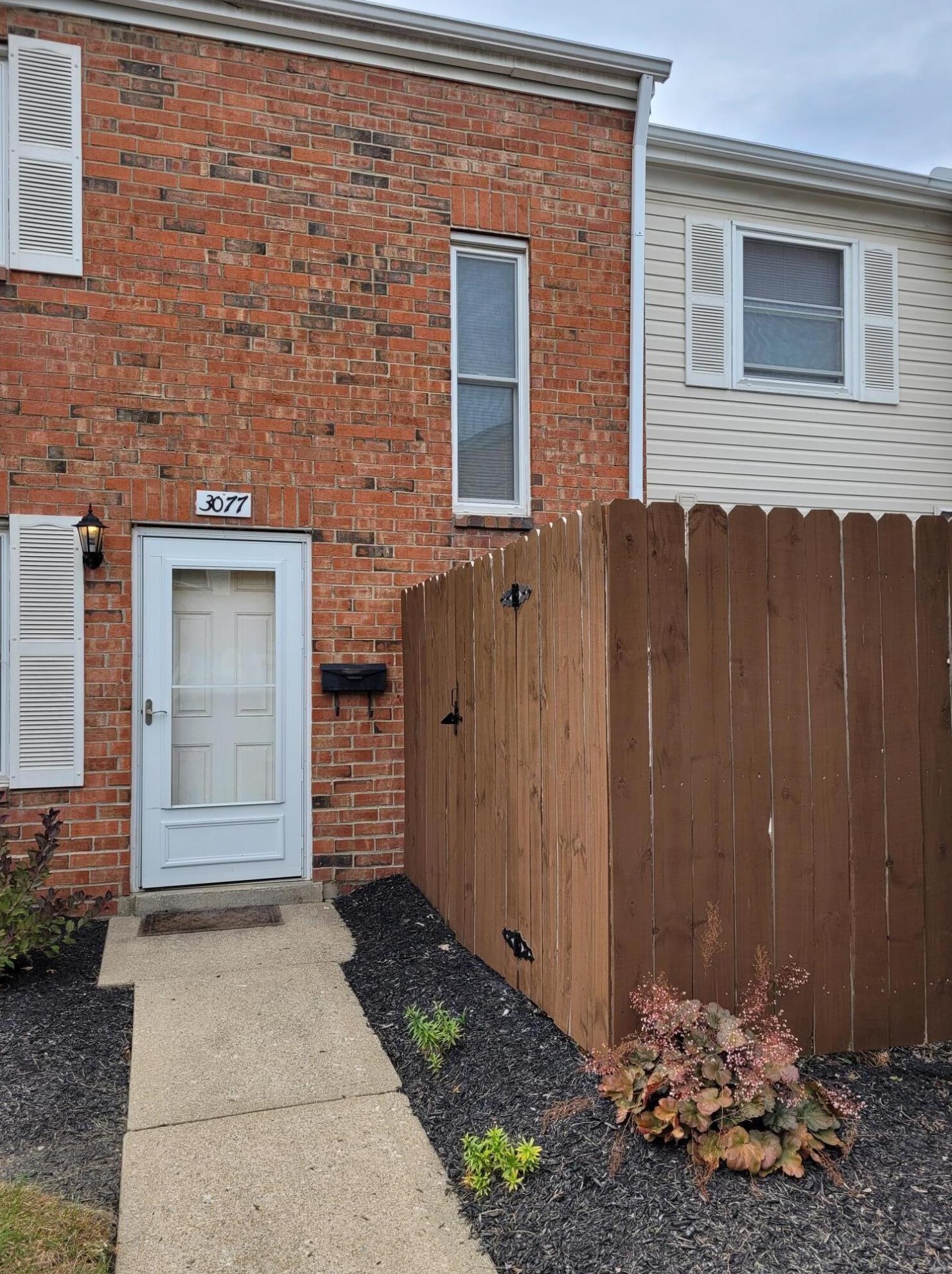 3077 Jersey Dr, Columbus, OH 43204-2160
