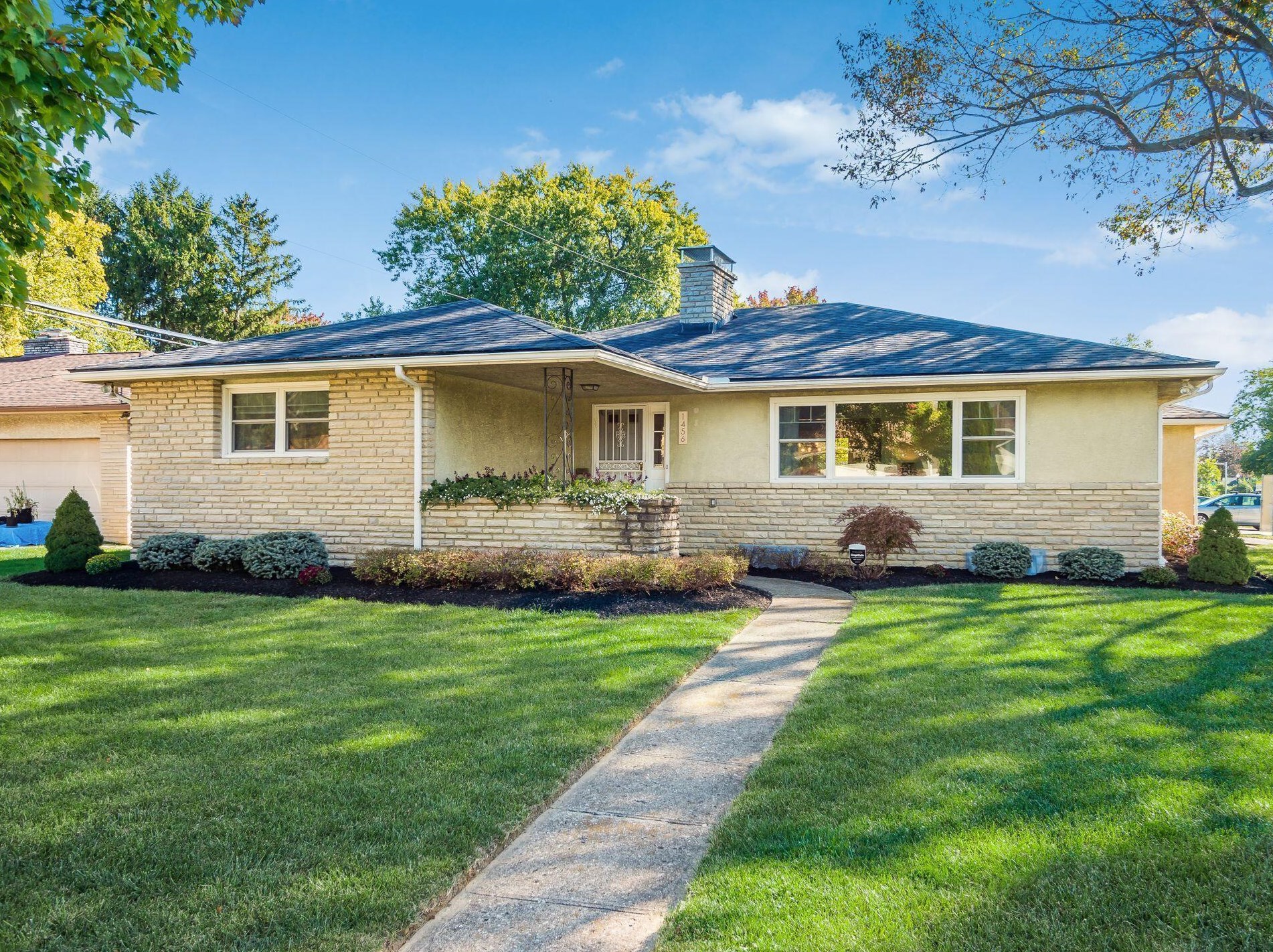 1456 Wakefield Ct, Columbus, OH 43209-3135
