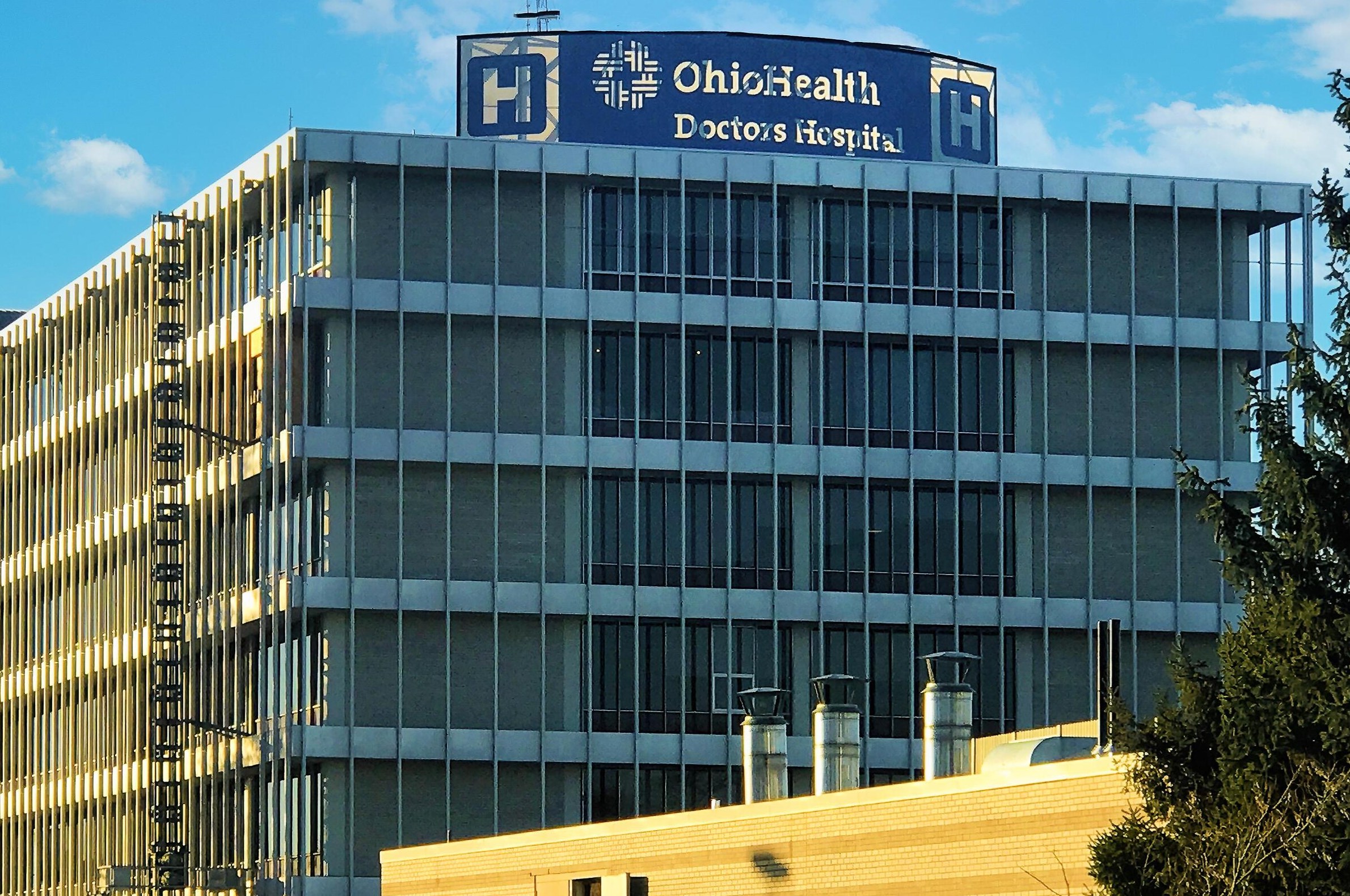 236 Danhurst Rd, Columbus OH 43228-1343 exterior