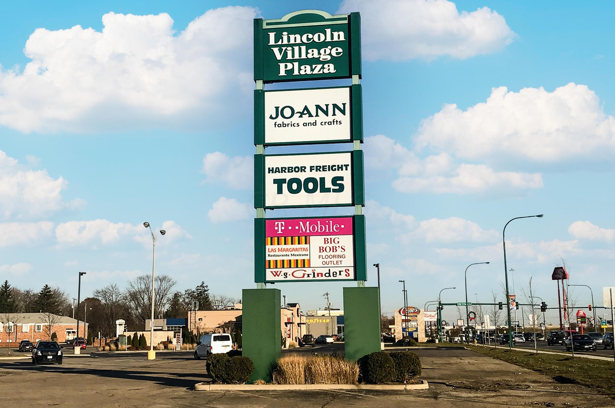 236 Danhurst Rd, Columbus OH 43228-1343 exterior