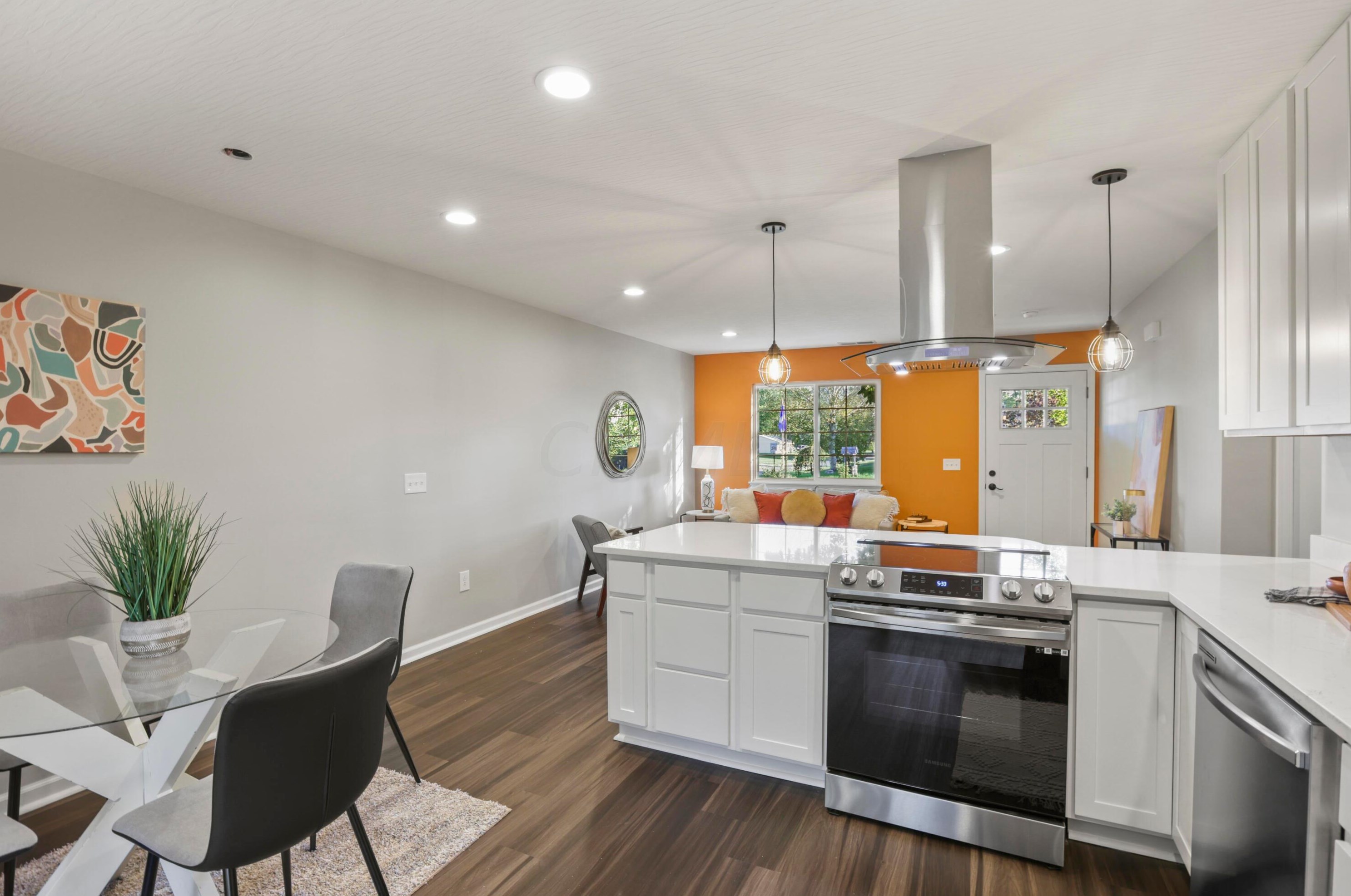 5338 Newport Rd, Columbus OH 43232-6324 exterior