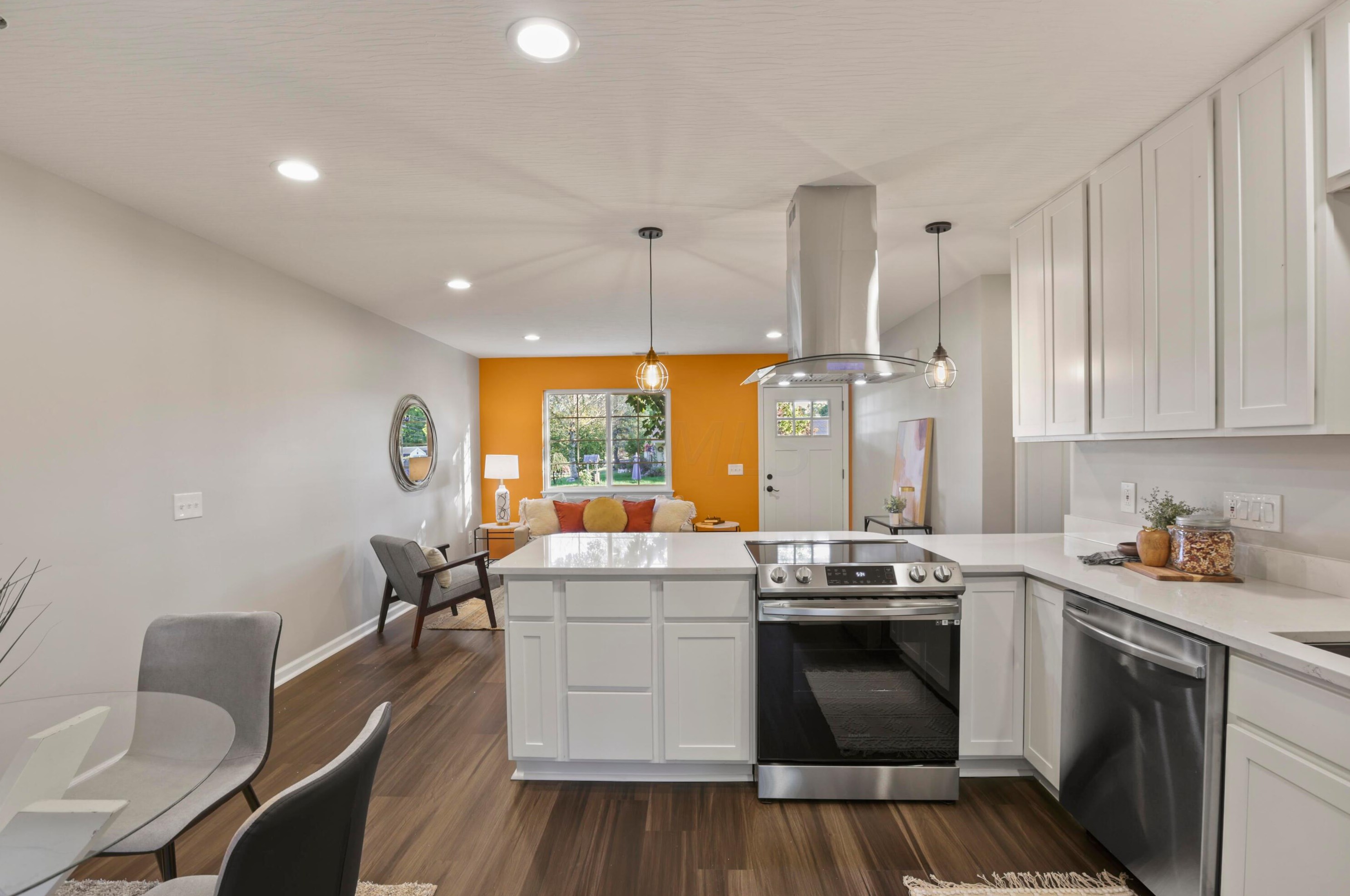 5338 Newport Rd, Columbus OH 43232-6324 exterior