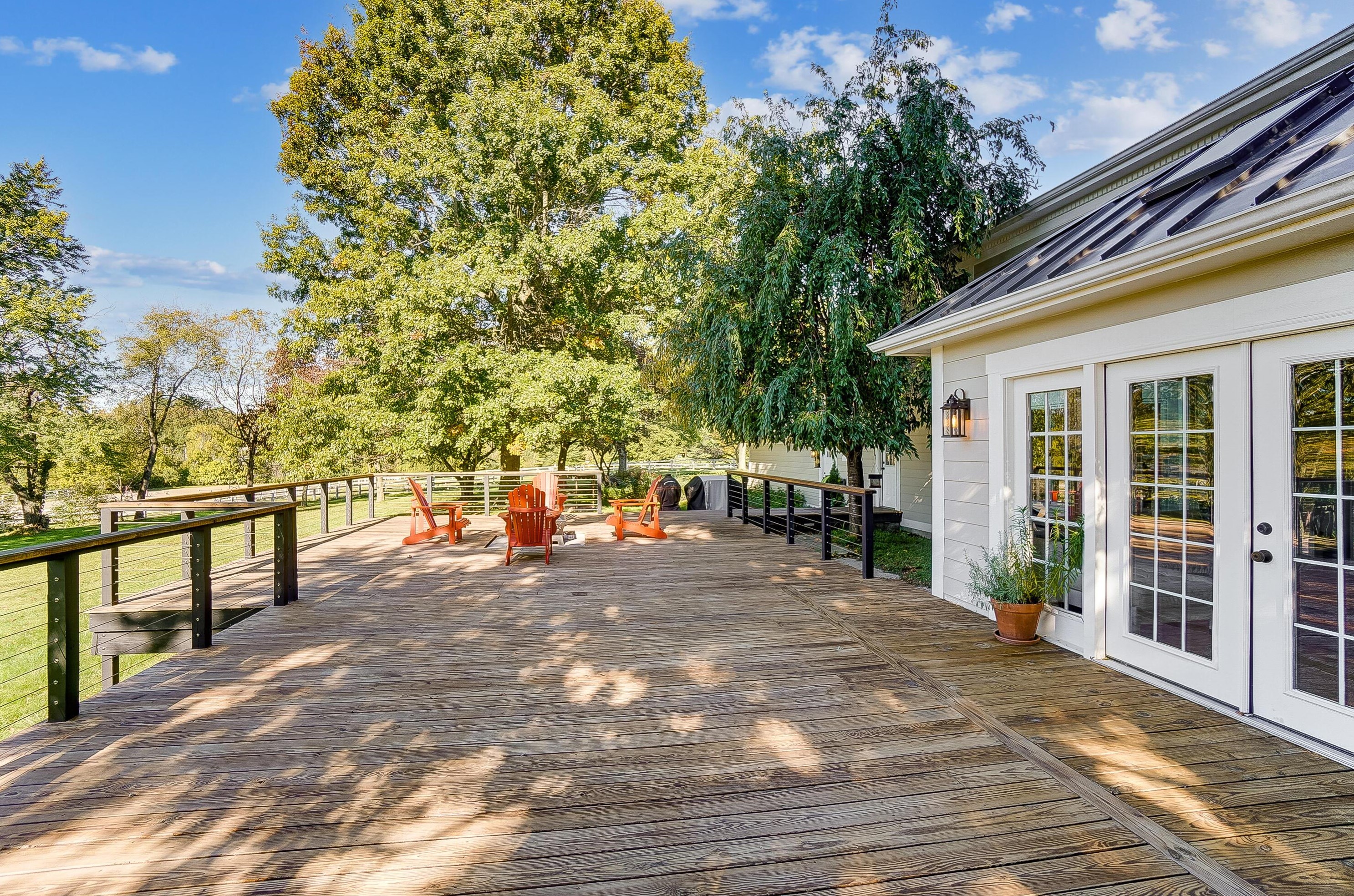 2437 Old Columbus Rd, Granville OH  43023-9678 exterior