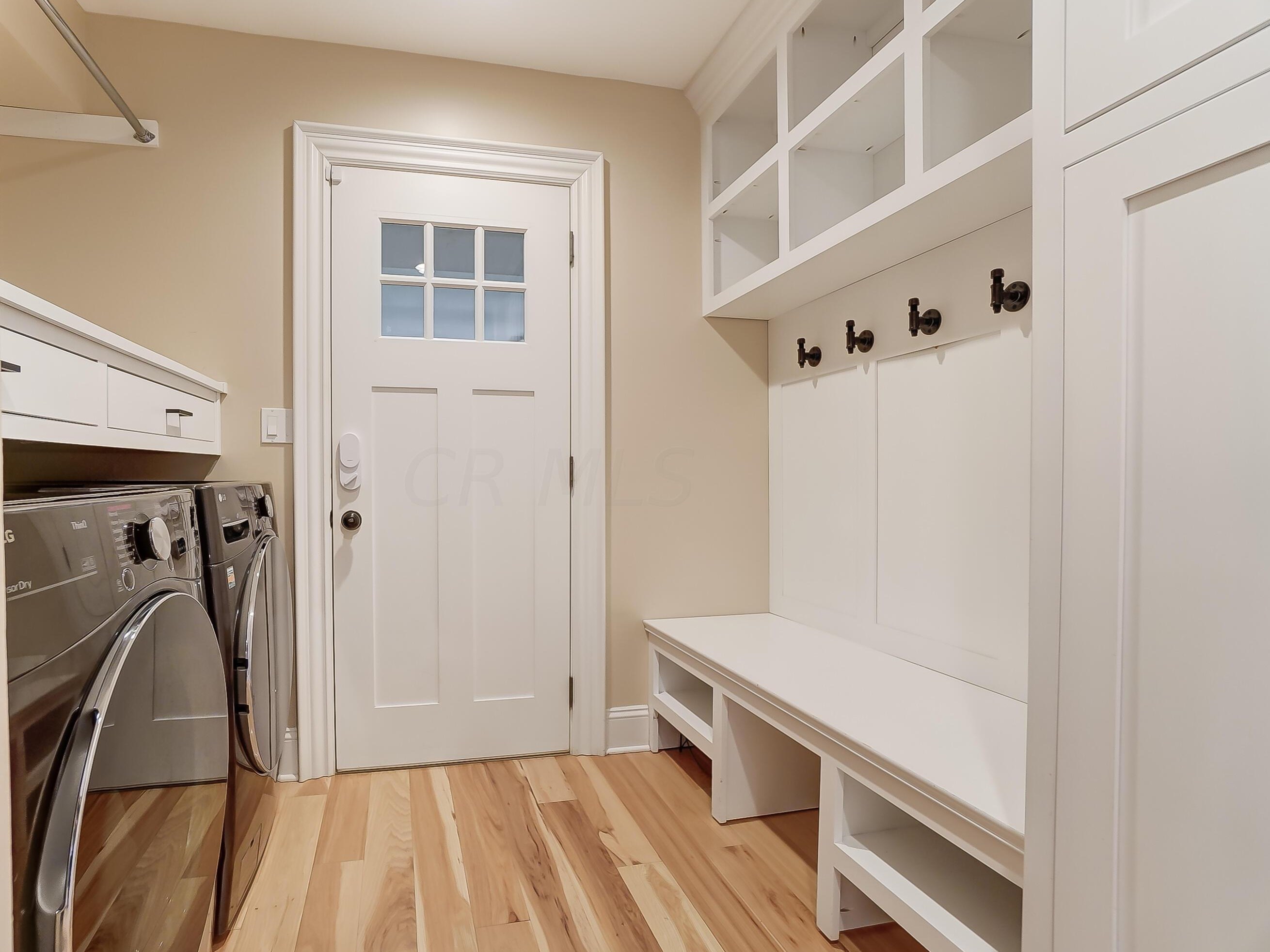 2437 Old Columbus Rd, Granville OH  43023-9678 exterior