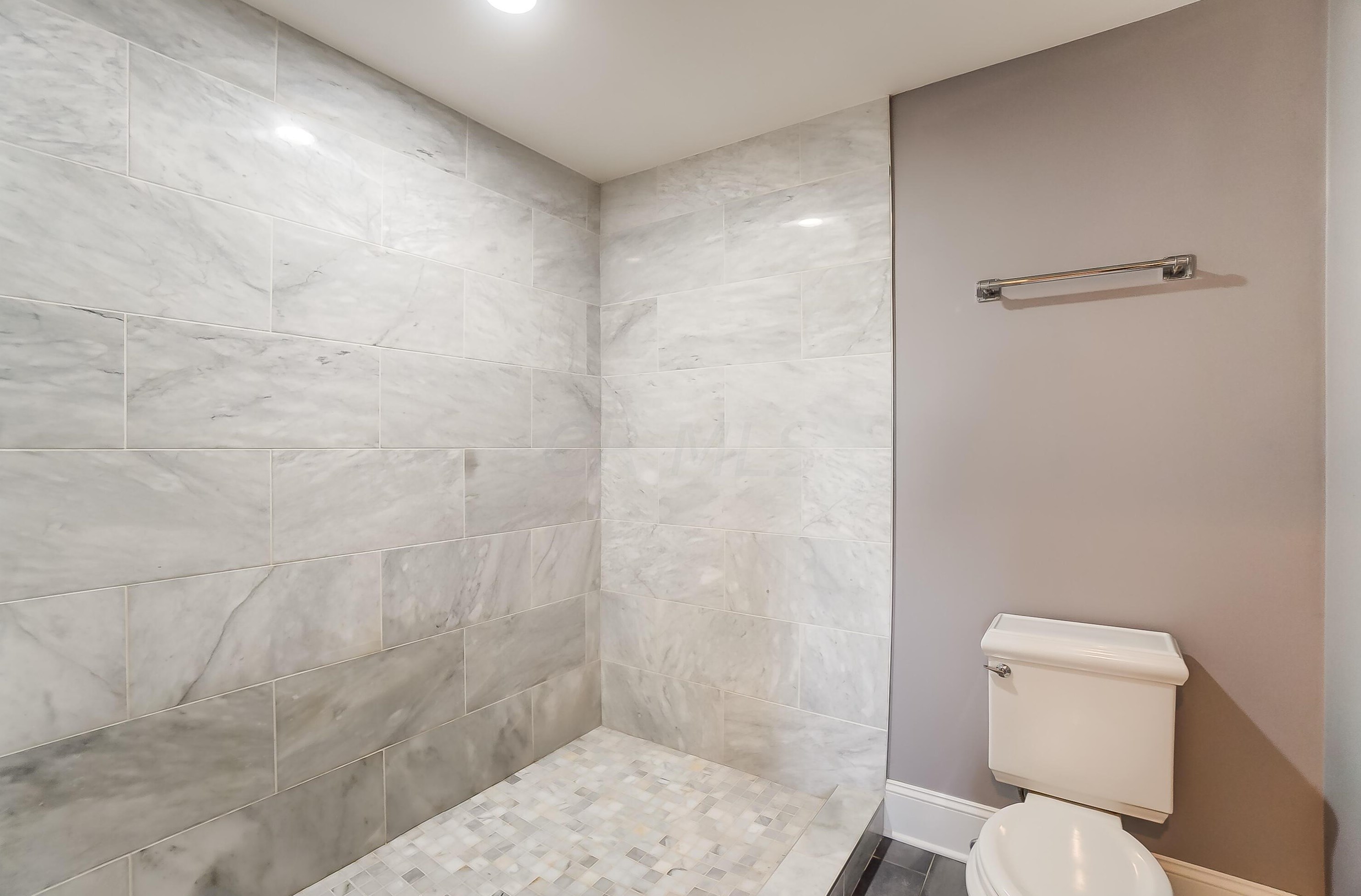 2437 Old Columbus Rd, Granville OH  43023-9678 exterior