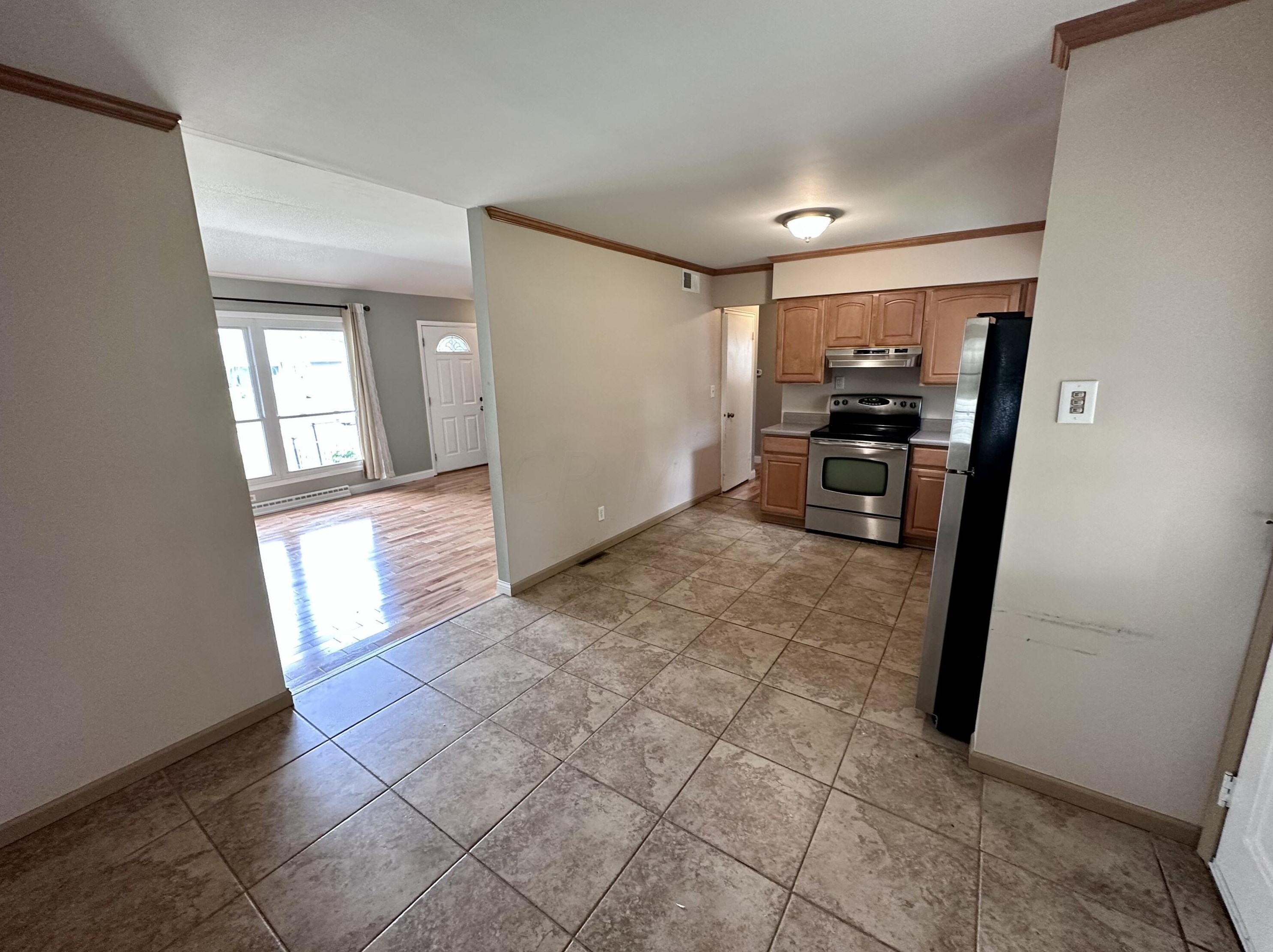 456 Bernhard Rd, Columbus OH 43213-1936 exterior