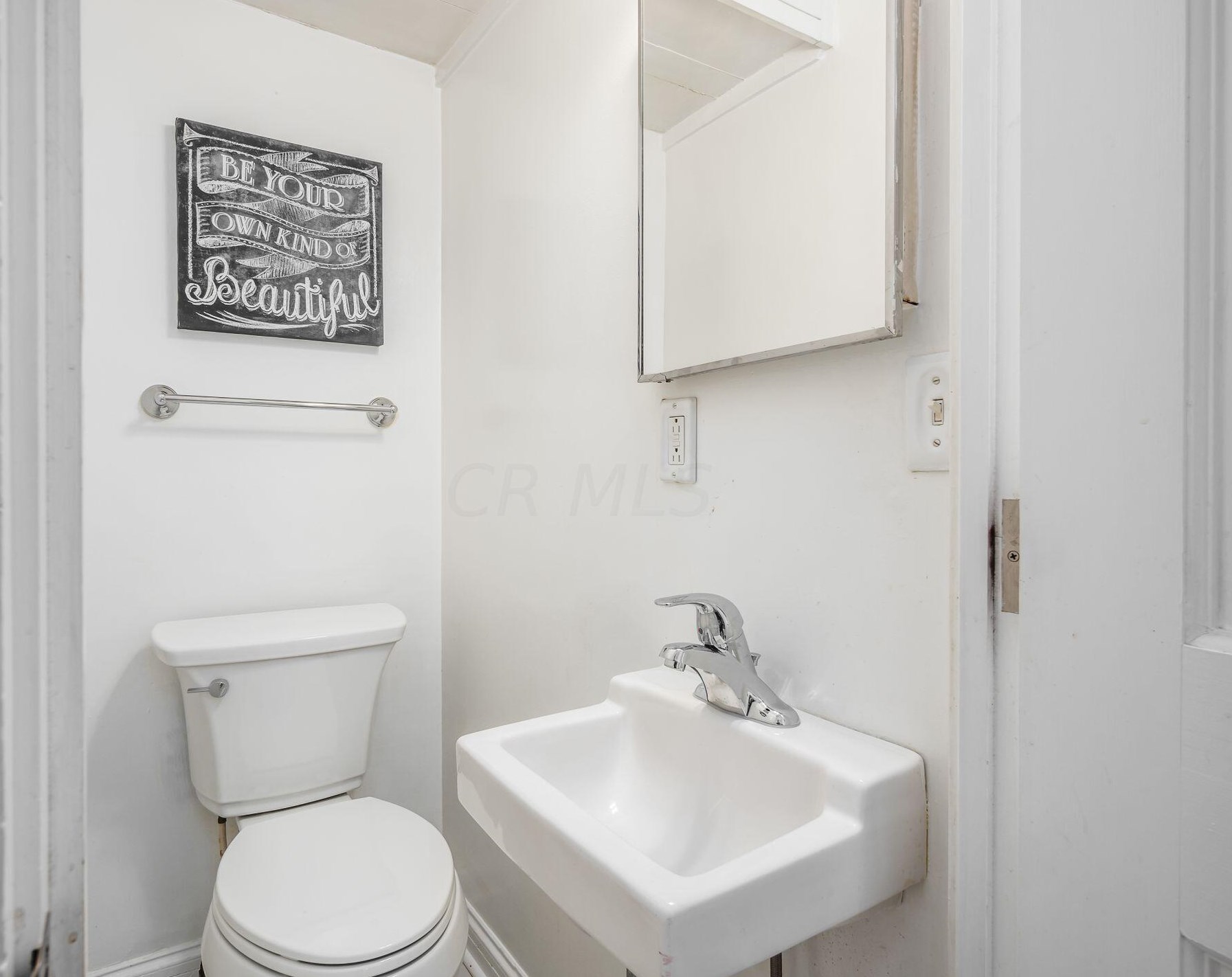 89 Remington Rd, Columbus OH 43209-2458 exterior