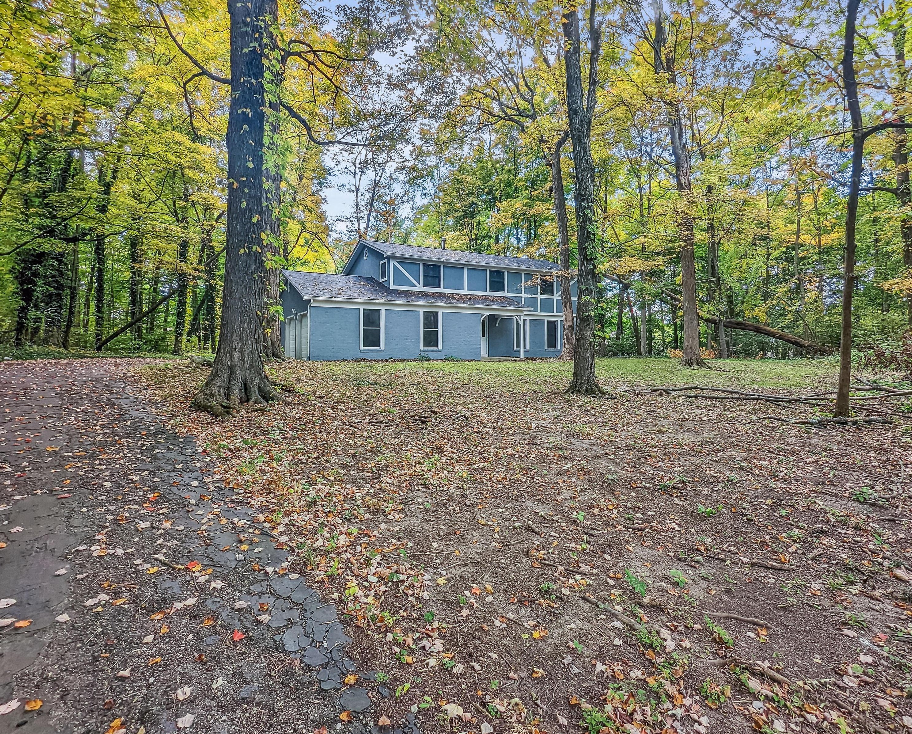 8579 Woodlands Ct, Pickerington, OH 43147-9554