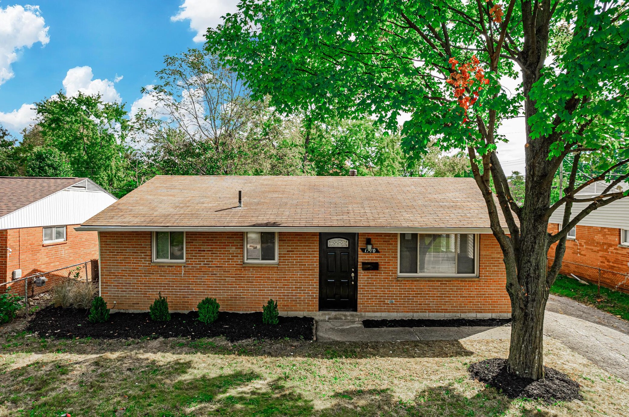 1270 Beechwood Rd, Columbus, OH 43227-2011