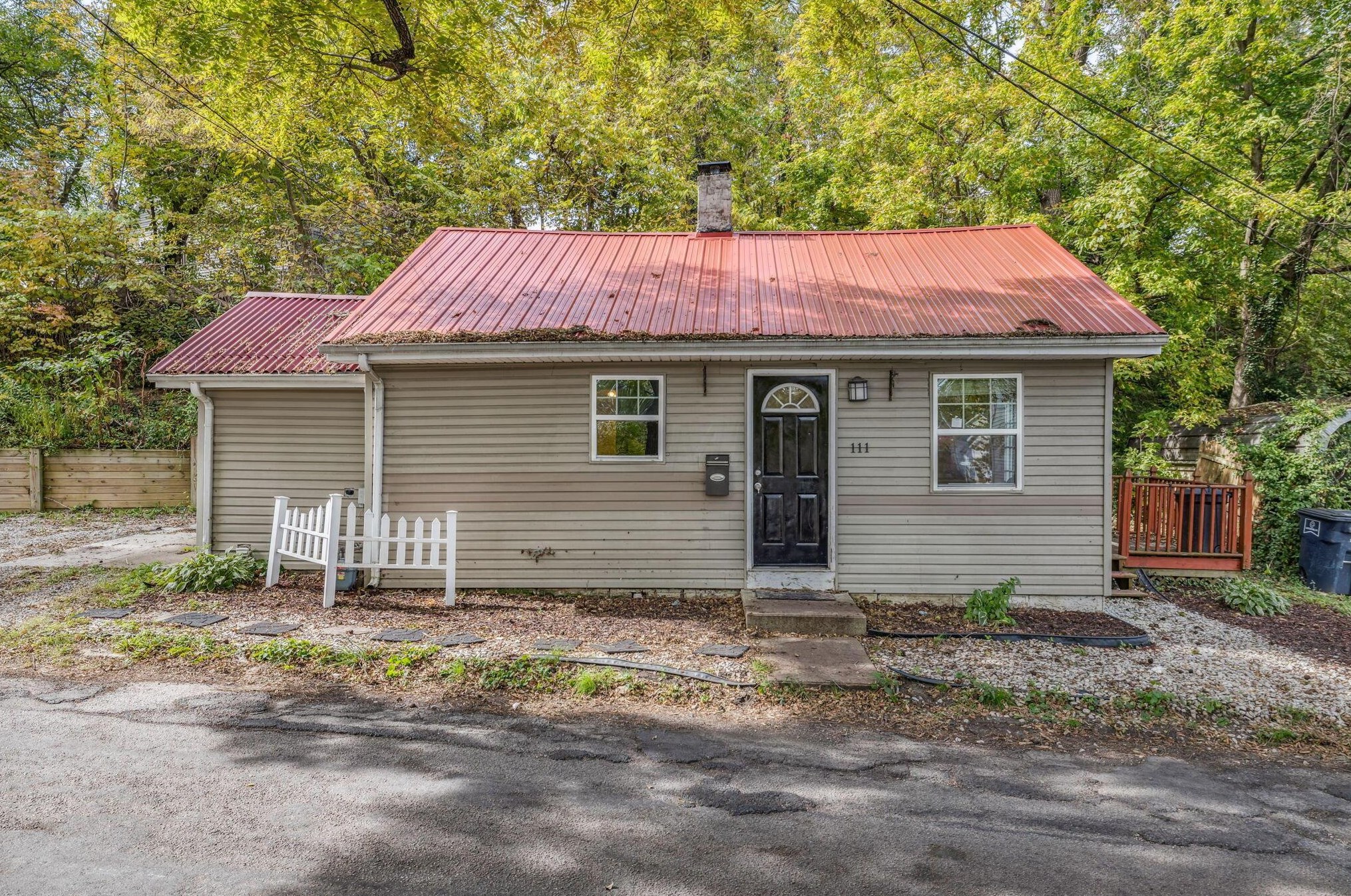 111 Maud Ave, Lancaster, OH 43130-3551