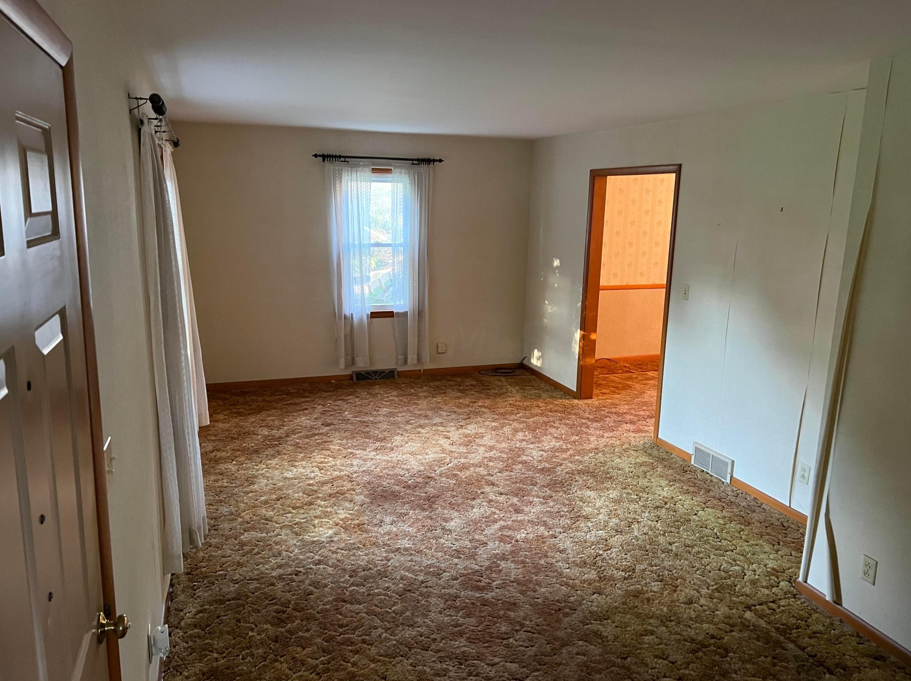 3945 Crawfis Rd, Lancaster OH 43130-9031 exterior