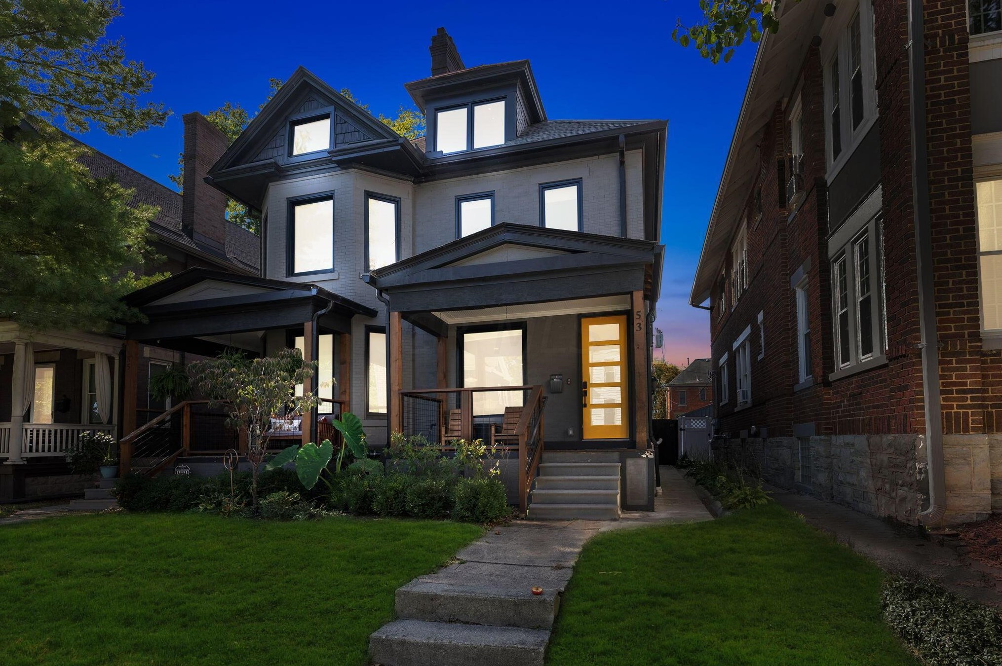 53 Latta Ave, Columbus, OH 43205-1659