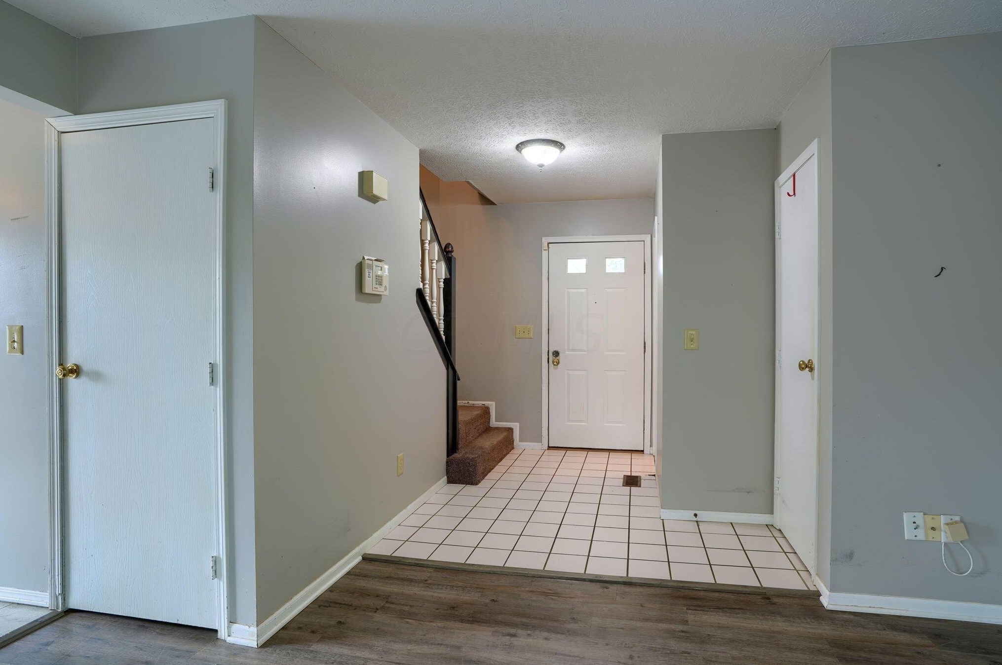 1276 Pinnacle Dr, Columbus OH 43204-1776 exterior