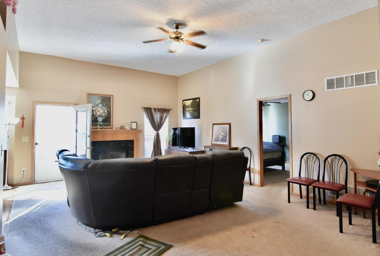 2991 Footloose Dr, Columbus, OH 43231-8813