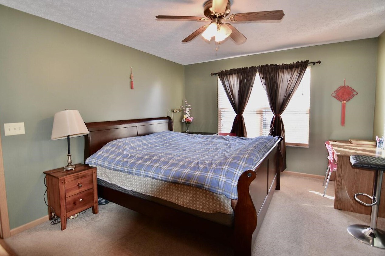 2991 Footloose Dr, Columbus OH 43231-8812 exterior